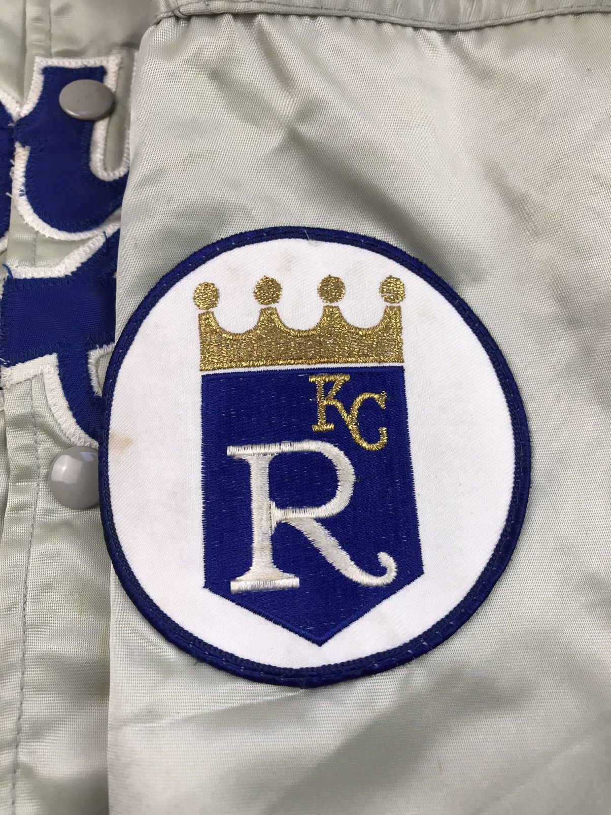 MLB × Vintage 🔥VINTAGE 80s KANSAS CITY ROYALS MLB STARTER SATIN FELCO Size US M / EU 48-50 / 2 - 8 Thumbnail