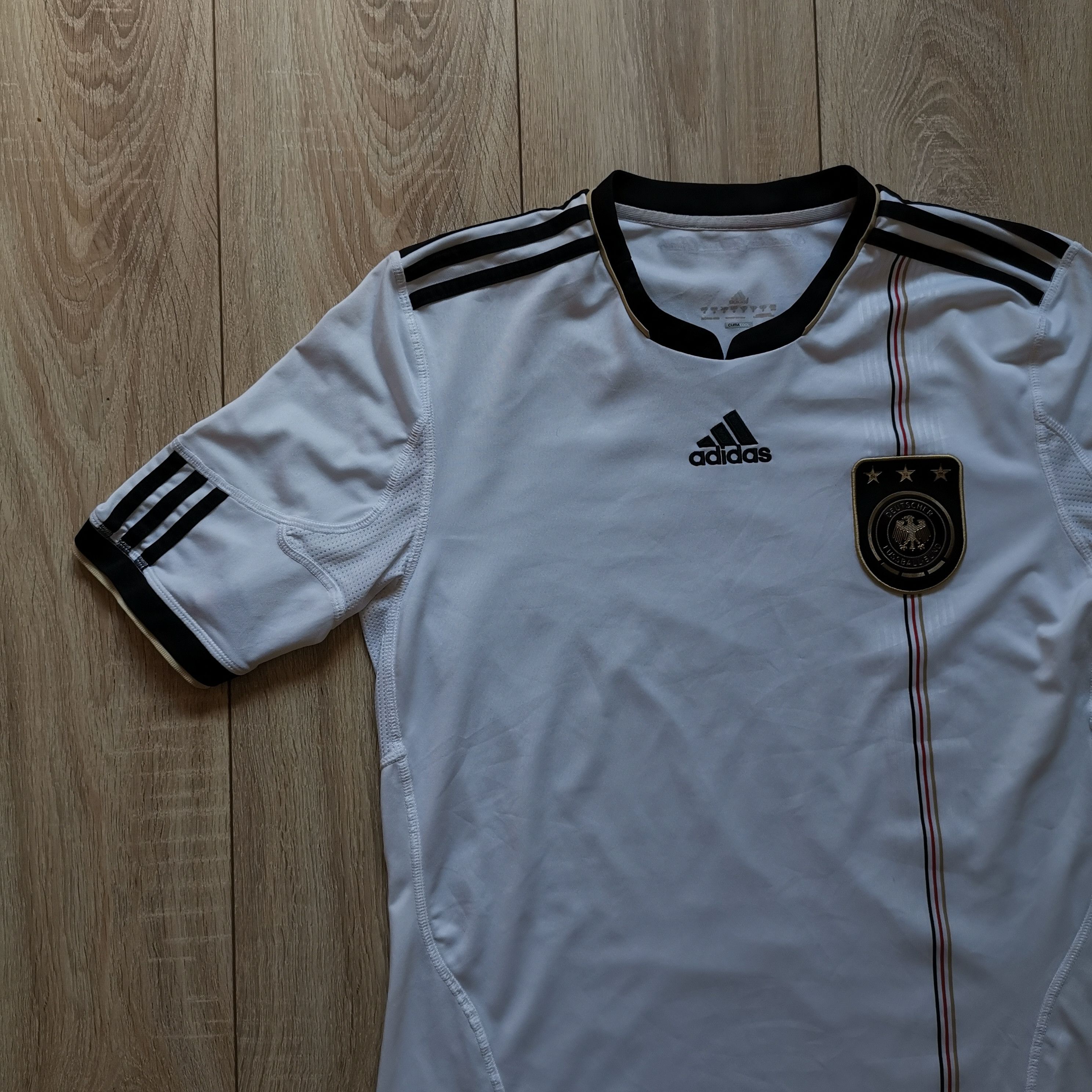 Adidas Adidas Germany 2010 2012 home jersey football shirt Size US M / EU 48-50 / 2 - 4 Thumbnail