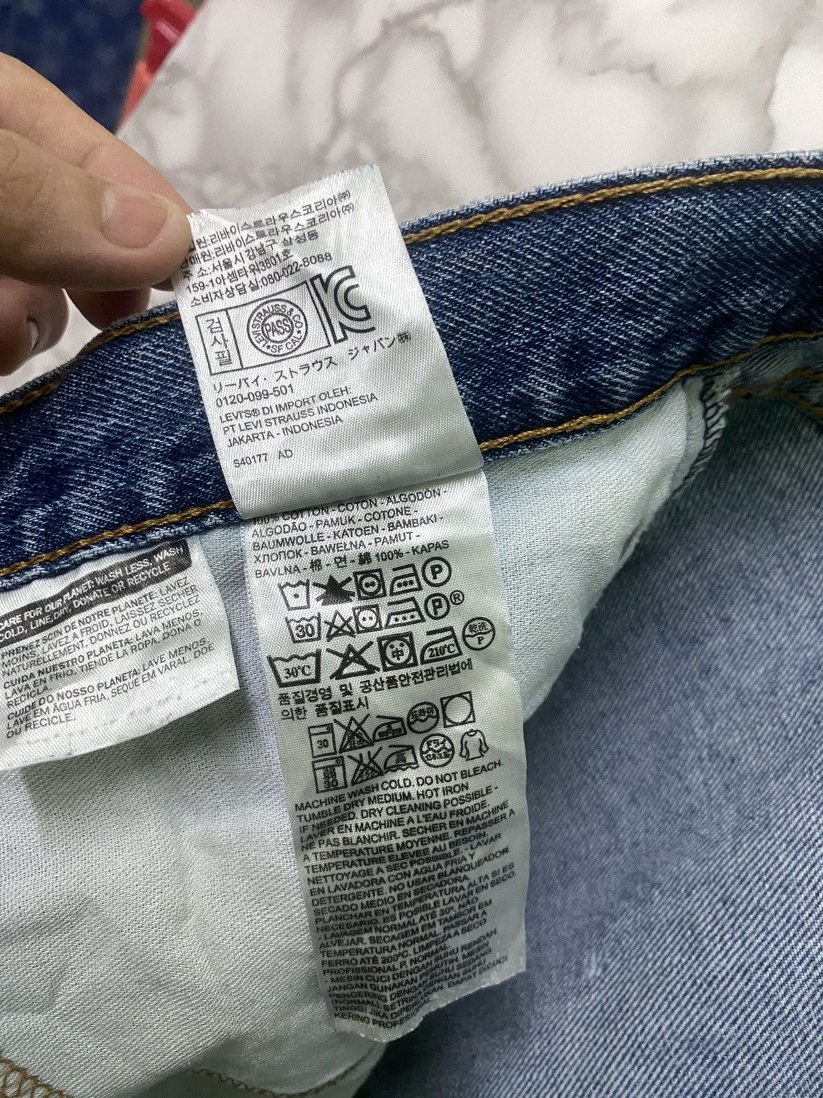 Levi's × Levi's Vintage Clothing × Vintage Vintage LEVIS 505 Jeans - L1 Size US 37 - 18 Thumbnail