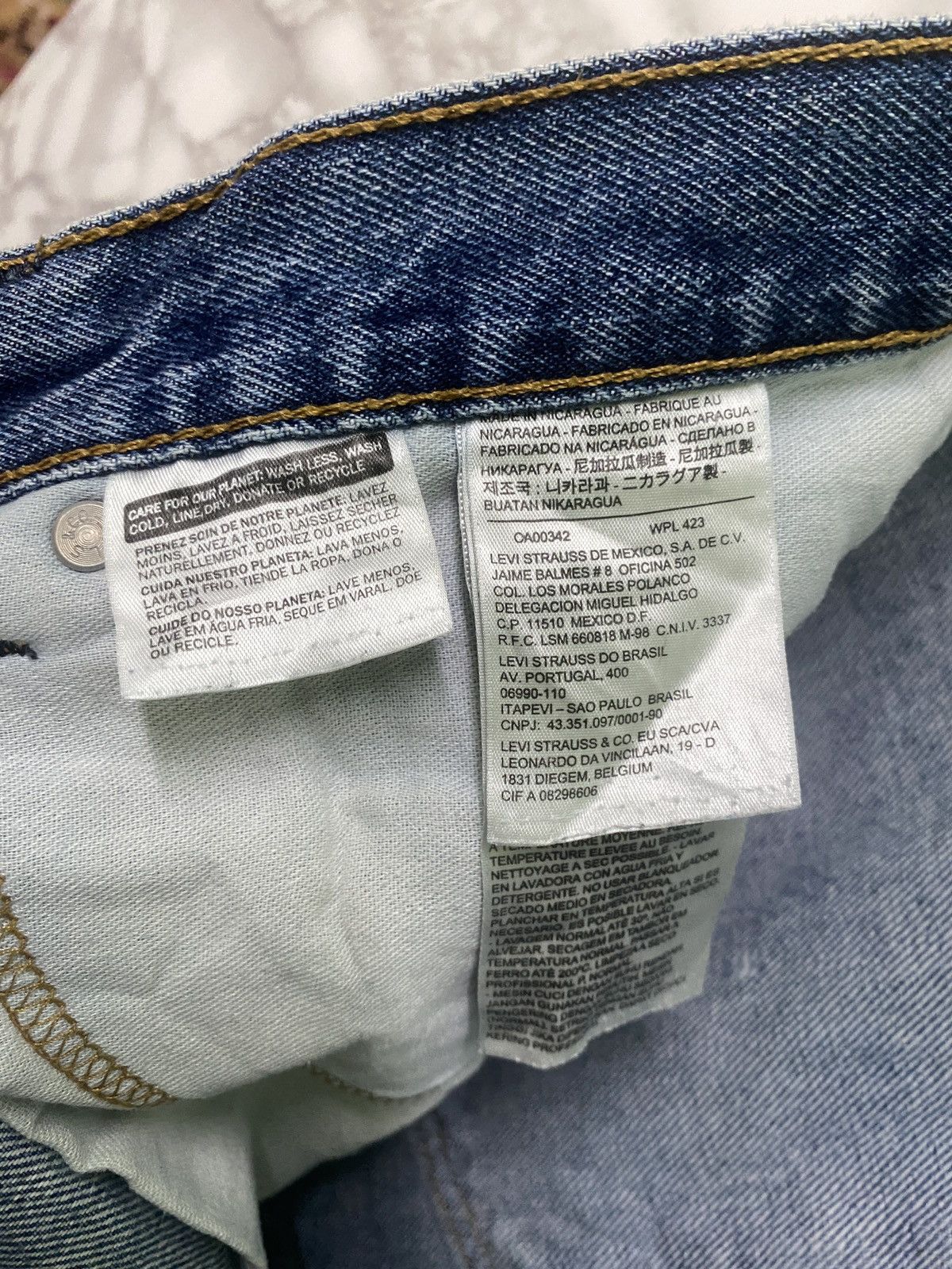 Levi's × Levi's Vintage Clothing × Vintage Vintage LEVIS 505 Jeans - L1 Size US 37 - 17 Thumbnail