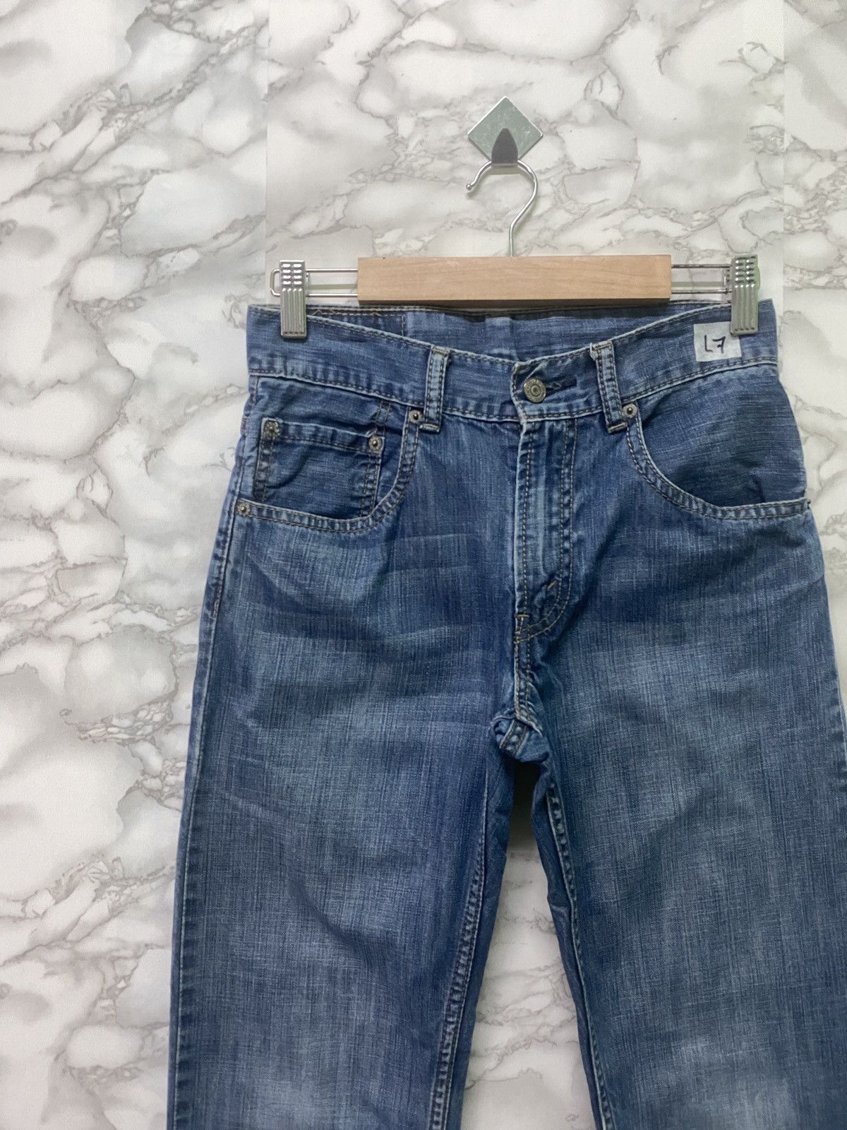 Levi's Vintage LEVIS 505 Blue Slim Distressed Jeans - L7 Size US 26 / EU 42 - 4 Thumbnail