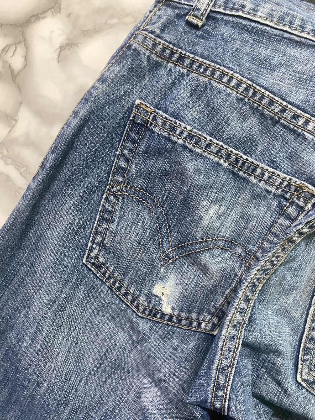 Levi's Vintage LEVIS 505 Blue Slim Distressed Jeans - L7 Size US 26 / EU 42 - 14 Thumbnail