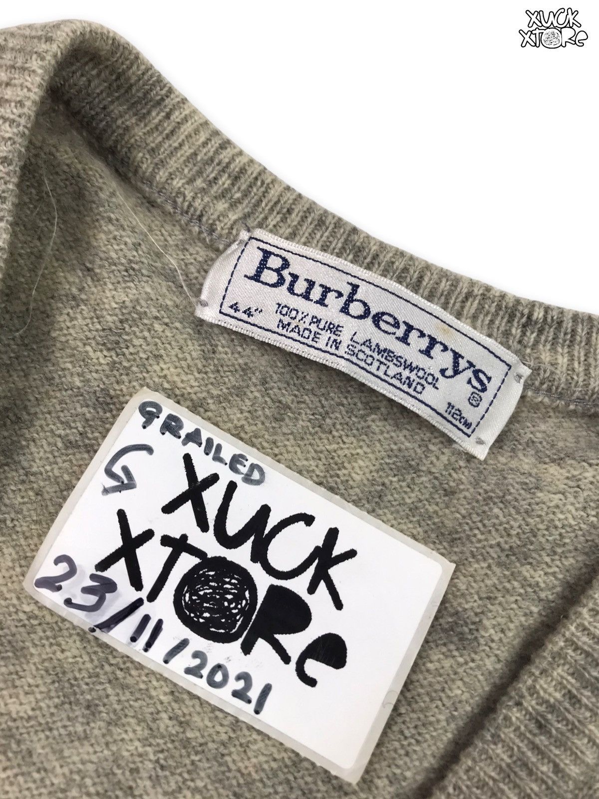 Burberry × Vintage 🔥Vintage Burberrys Sweater Vest V-Neck Lambswool Size US S / EU 44-46 / 1 - 18 Thumbnail