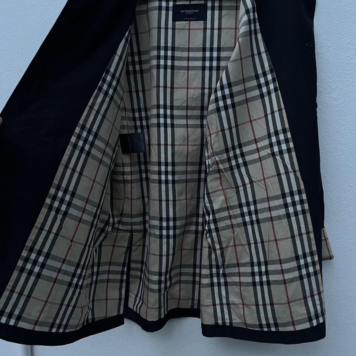 Burberry RARE BURBERRY LONDON MADE IN ENGLAND NOVA CHECK LINING Size US M / EU 48-50 / 2 - 14 Thumbnail