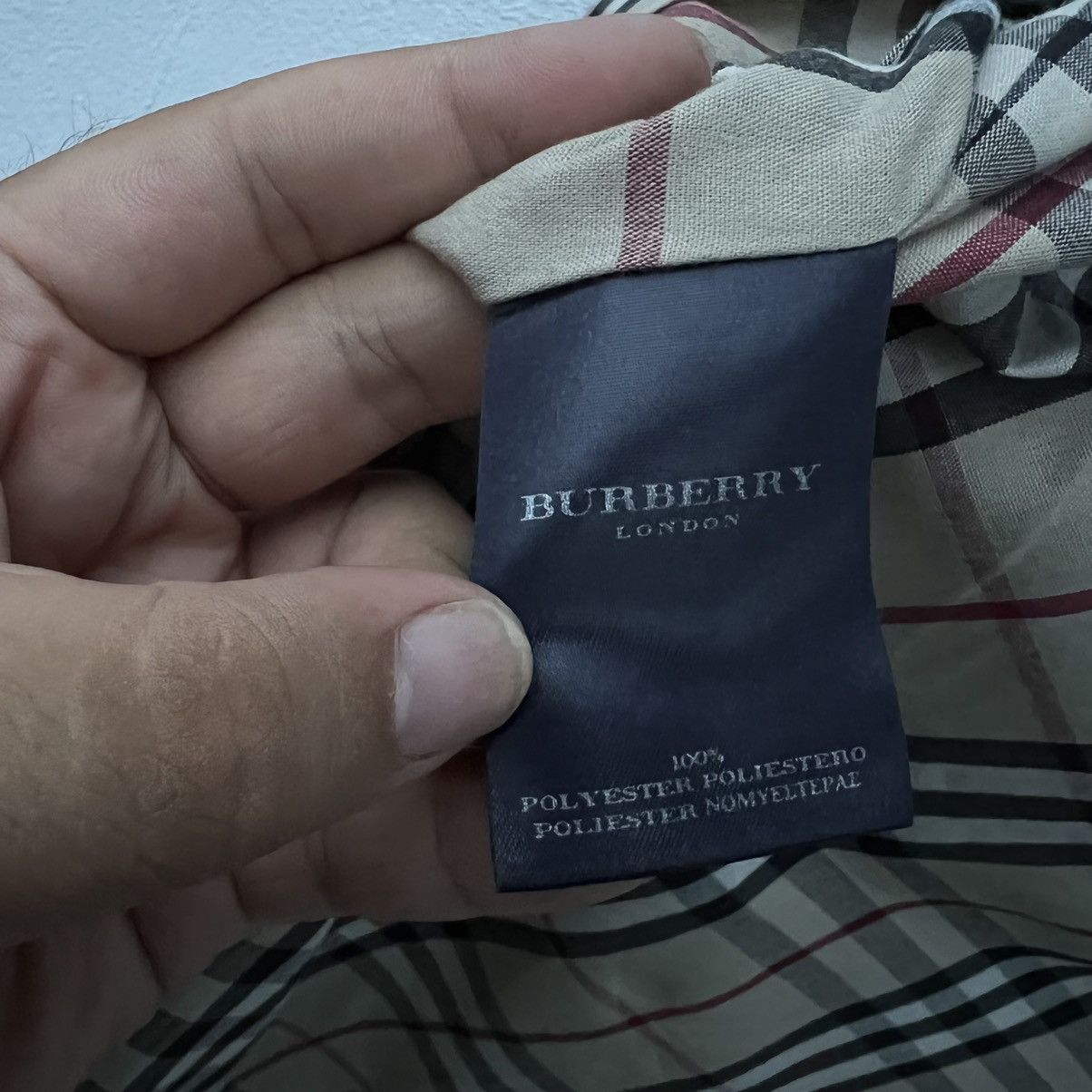 Burberry RARE BURBERRY LONDON MADE IN ENGLAND NOVA CHECK LINING Size US M / EU 48-50 / 2 - 15 Thumbnail