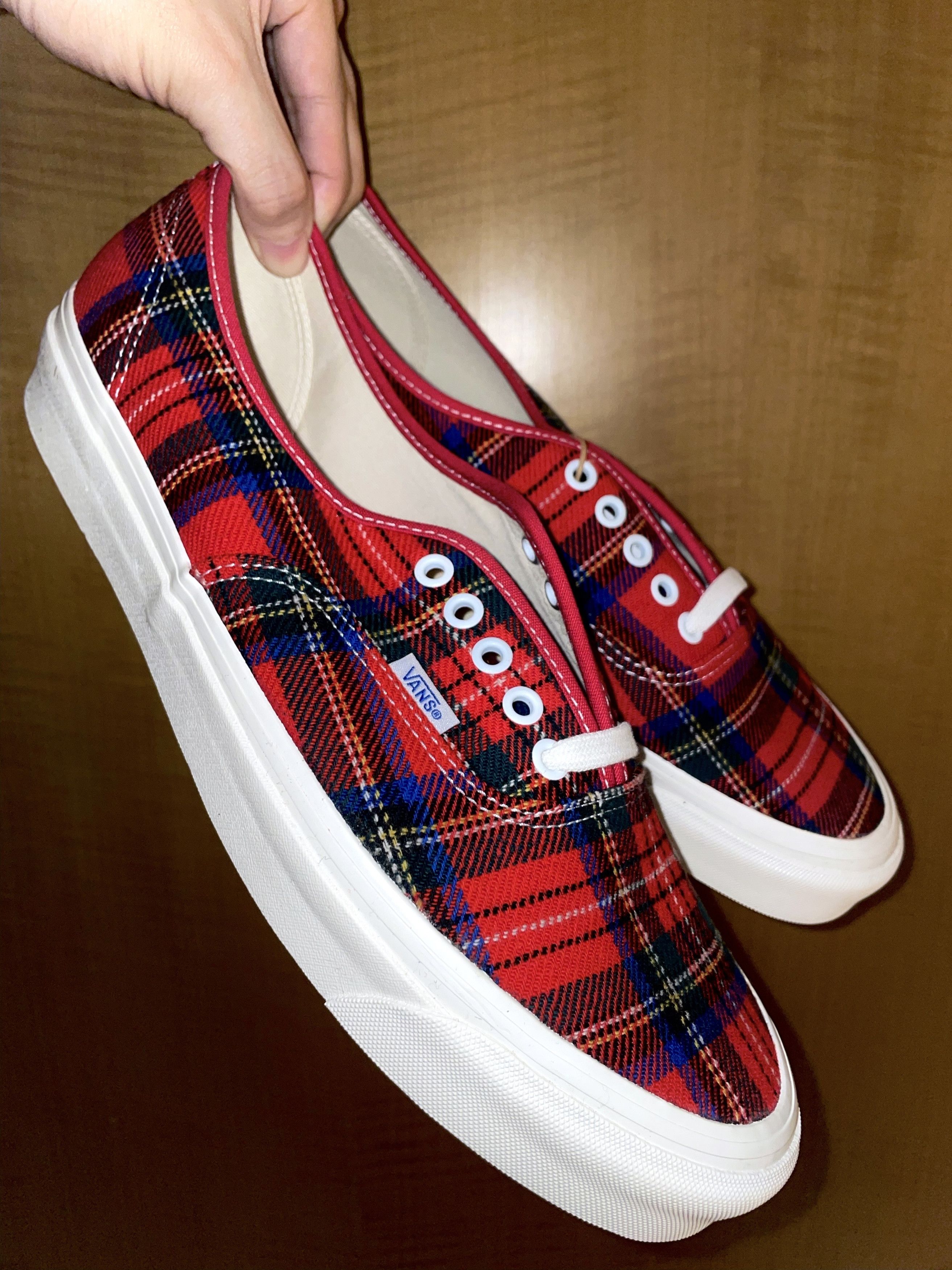 Red plaid vans sneakers online