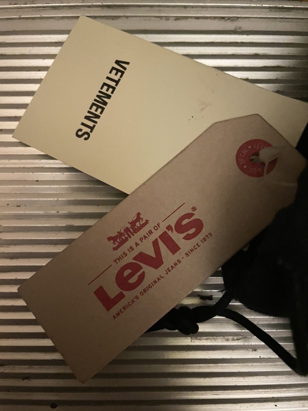 Vetements NWT GRAIL DEMNA LEVI'S x VETEMENTS LEATHER EXTRA LONG BELT Size ONE SIZE - 10 Thumbnail