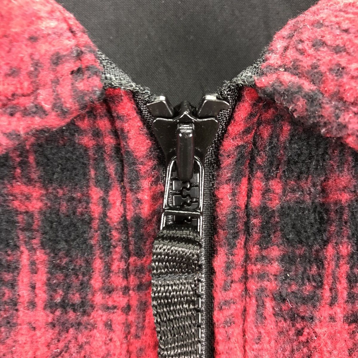 Uniqlo Uniqlo Zipper Jacket Fleece Checkered Size US XL / EU 56 / 4 - 11 Thumbnail