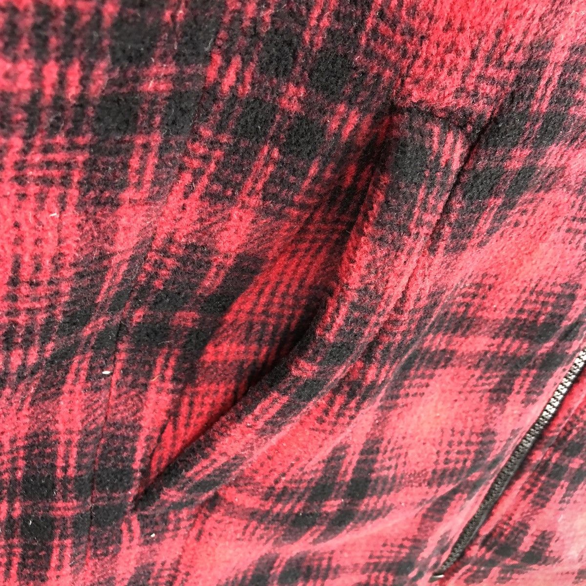 Uniqlo Uniqlo Zipper Jacket Fleece Checkered Size US XL / EU 56 / 4 - 8 Thumbnail