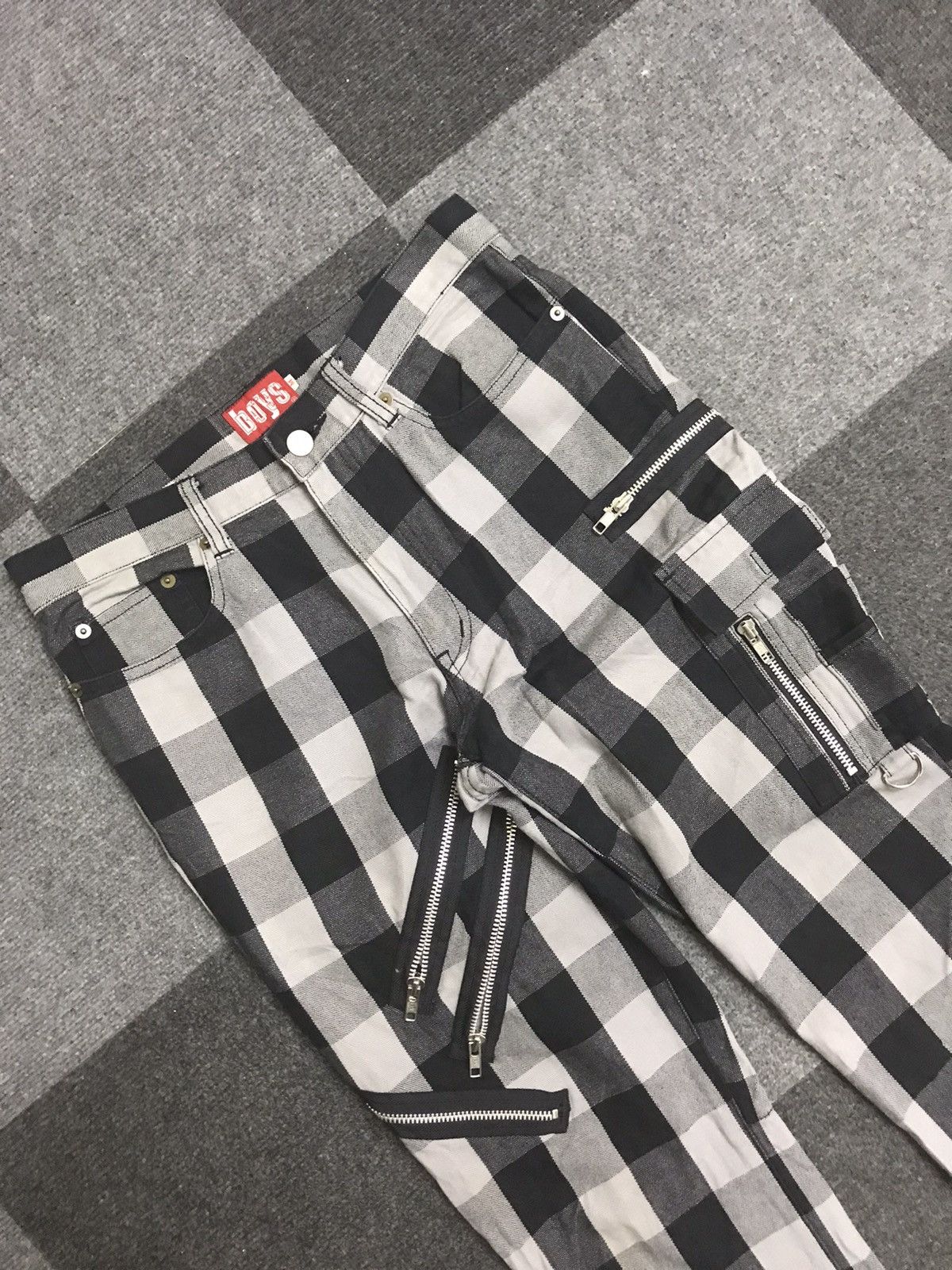 Japanese Brand × Seditionaries BATSU Multizipper Plaid Half Cargo Light Duck Canvas Pant Size US 30 / EU 46 - 2 Thumbnail