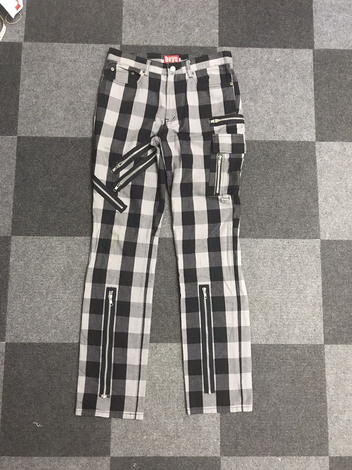 Japanese Brand × Seditionaries BATSU Multizipper Plaid Half Cargo Light Duck Canvas Pant Size US 30 / EU 46 - 1 Thumbnail