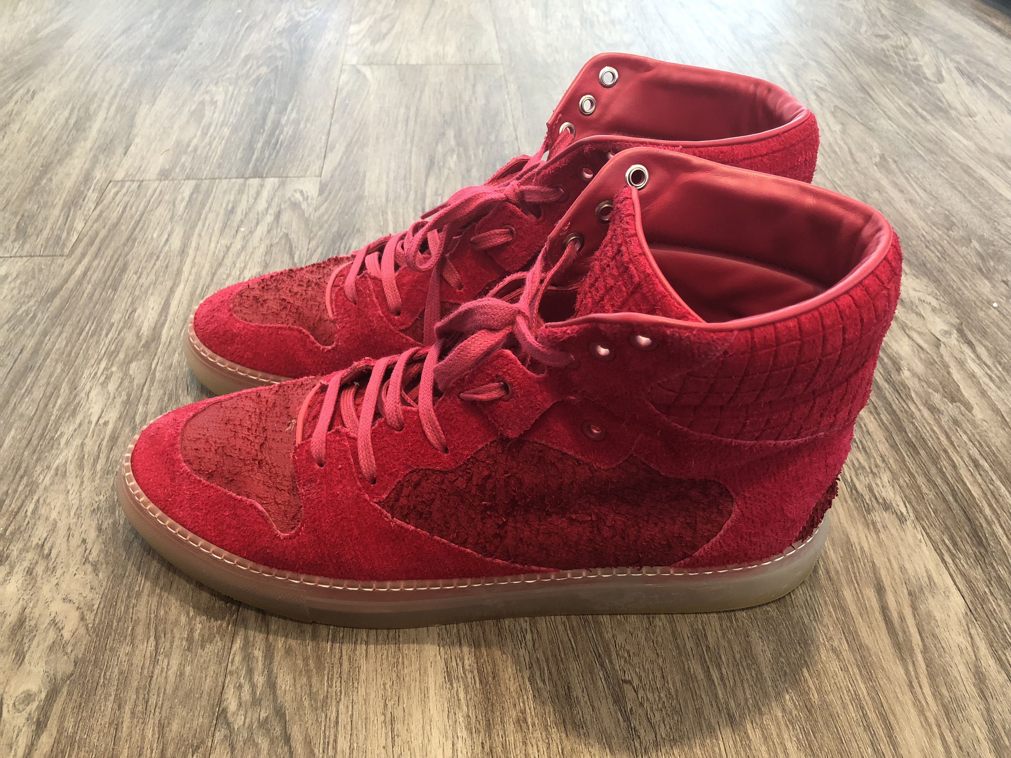 Balenciaga Balenciaga Corduroy Distressed Sneaker Size US 10 / EU 43 - 1 Thumbnail