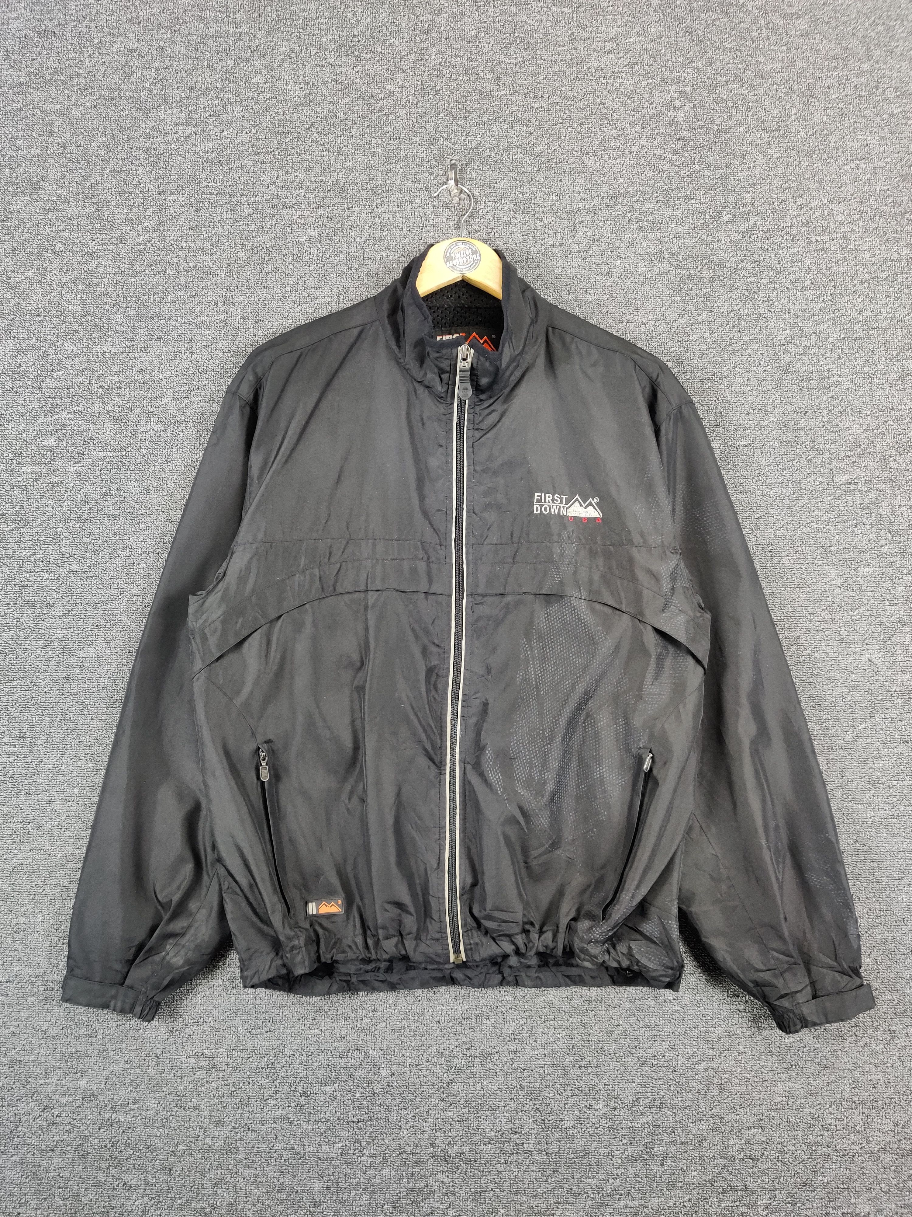 Japanese Brand Vintage First Down USA Windbreaker Zipper Light Jacket Size US L / EU 52-54 / 3 - 1 Thumbnail