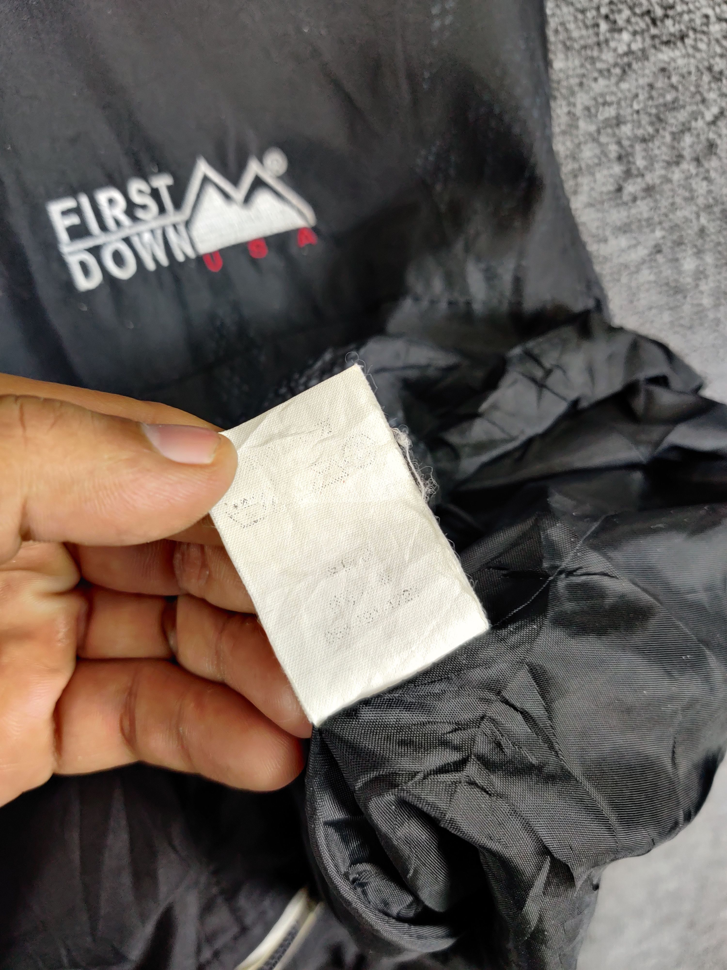 Japanese Brand Vintage First Down USA Windbreaker Zipper Light Jacket Size US L / EU 52-54 / 3 - 14 Thumbnail