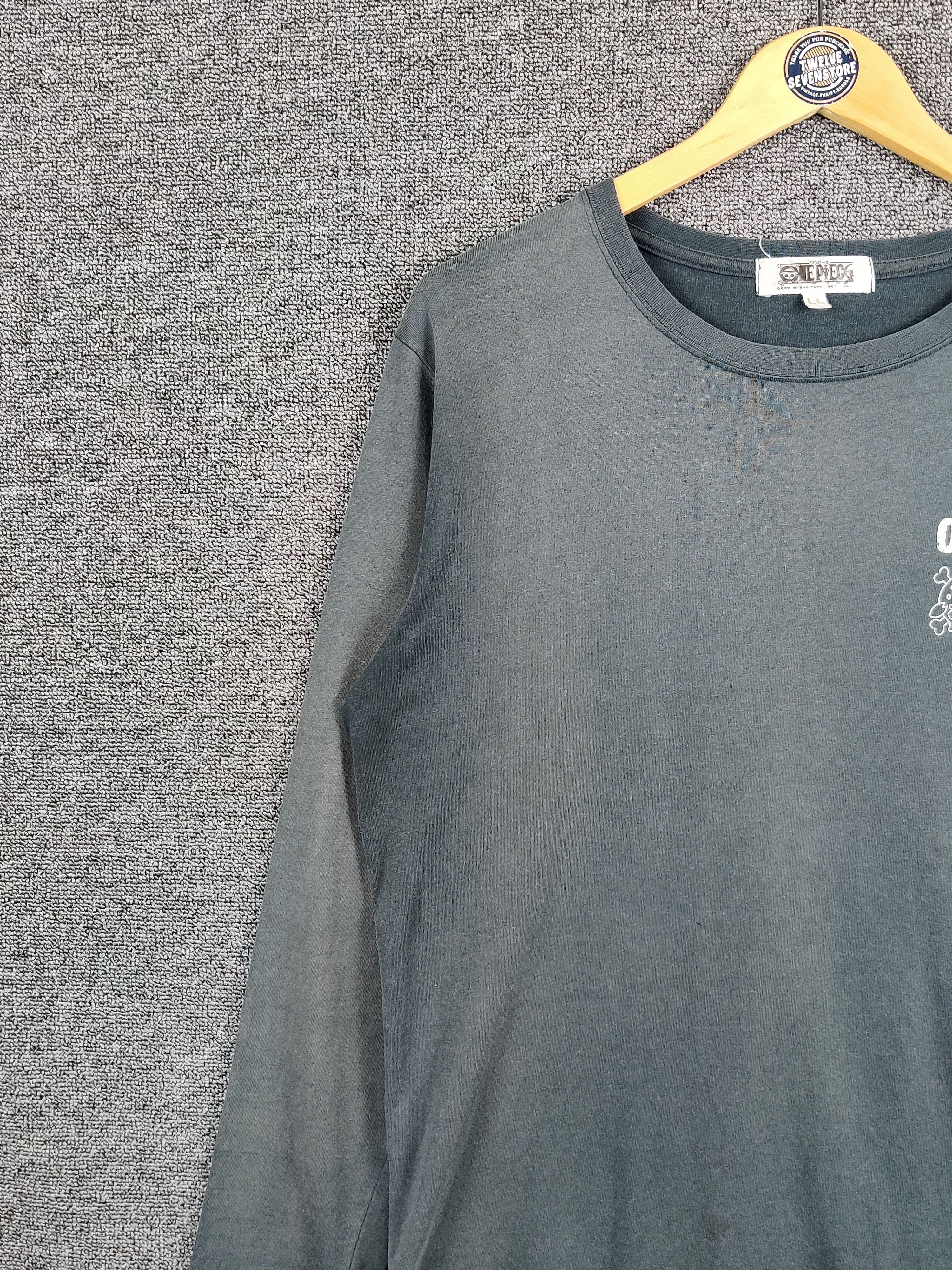 Anime Vintage One Piece Usopp Anime Long Sleeve Manga Tee Tshirt Size US L / EU 52-54 / 3 - 6 Thumbnail