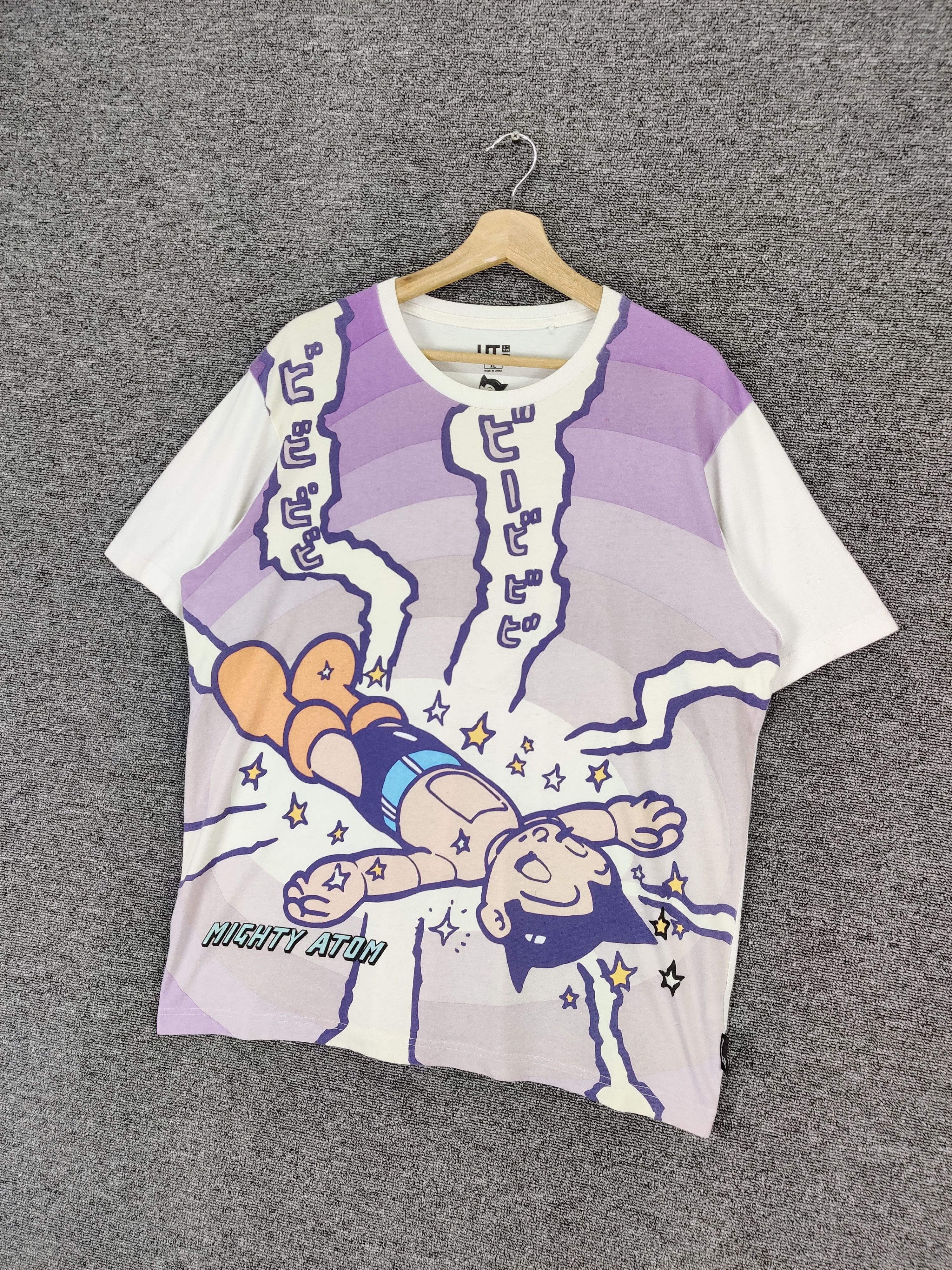 Uniqlo Uniqlo Astro Boy Mighty Atom Tezuka Production Tee Tshirt Size US XL / EU 56 / 4 - 2 Thumbnail