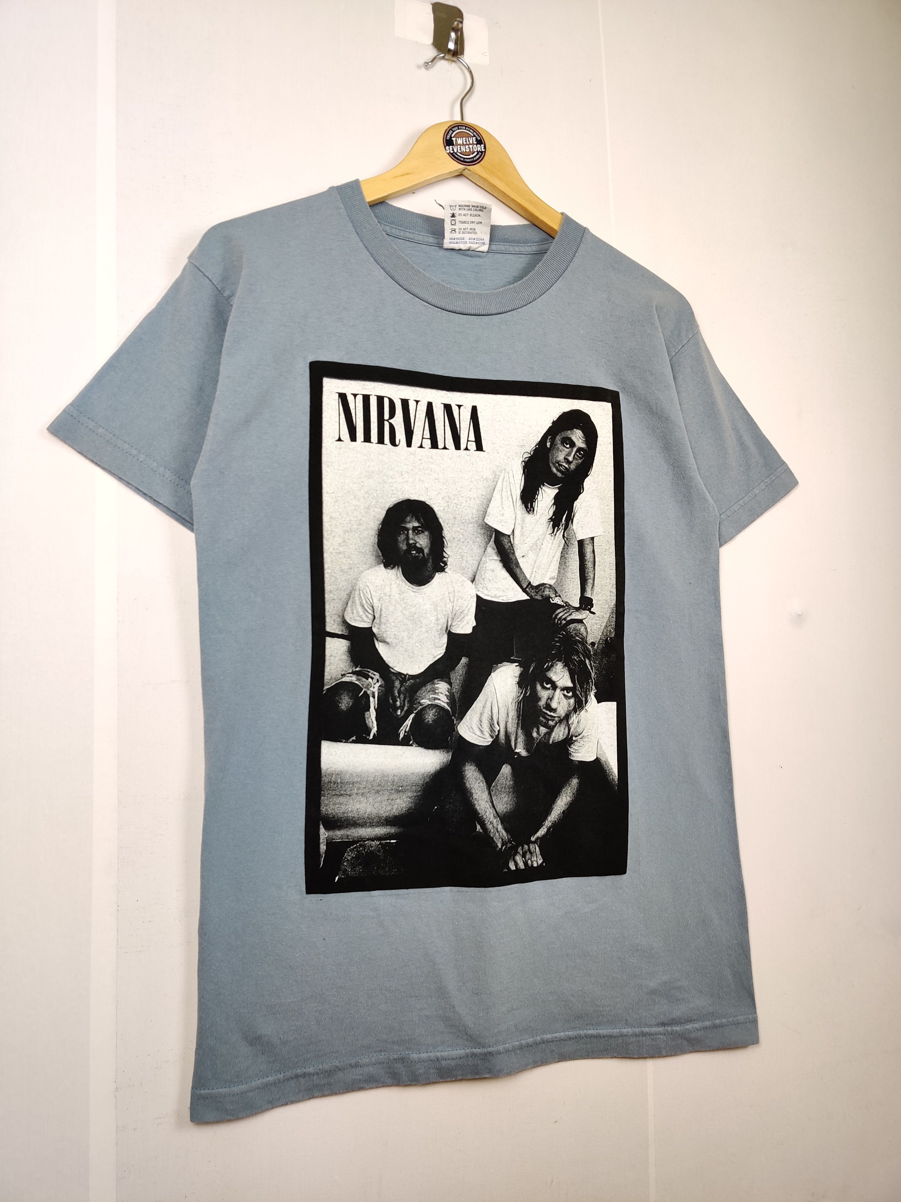 Band Tees Vintage Nirvana Bootleg Band Tee Tshirt Size US M / EU 48-50 / 2 - 6 Thumbnail