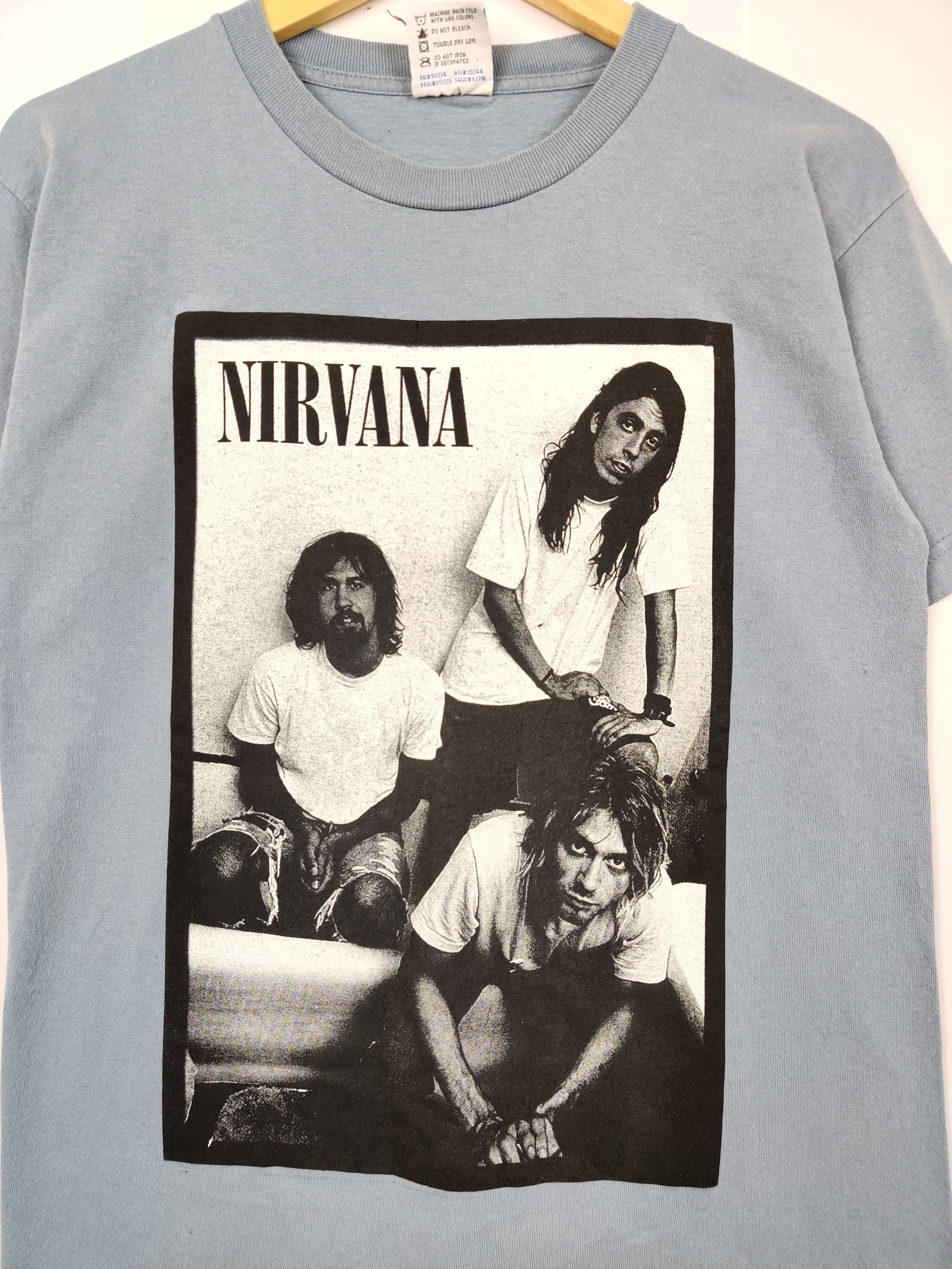 Band Tees Vintage Nirvana Bootleg Band Tee Tshirt Size US M / EU 48-50 / 2 - 3 Thumbnail