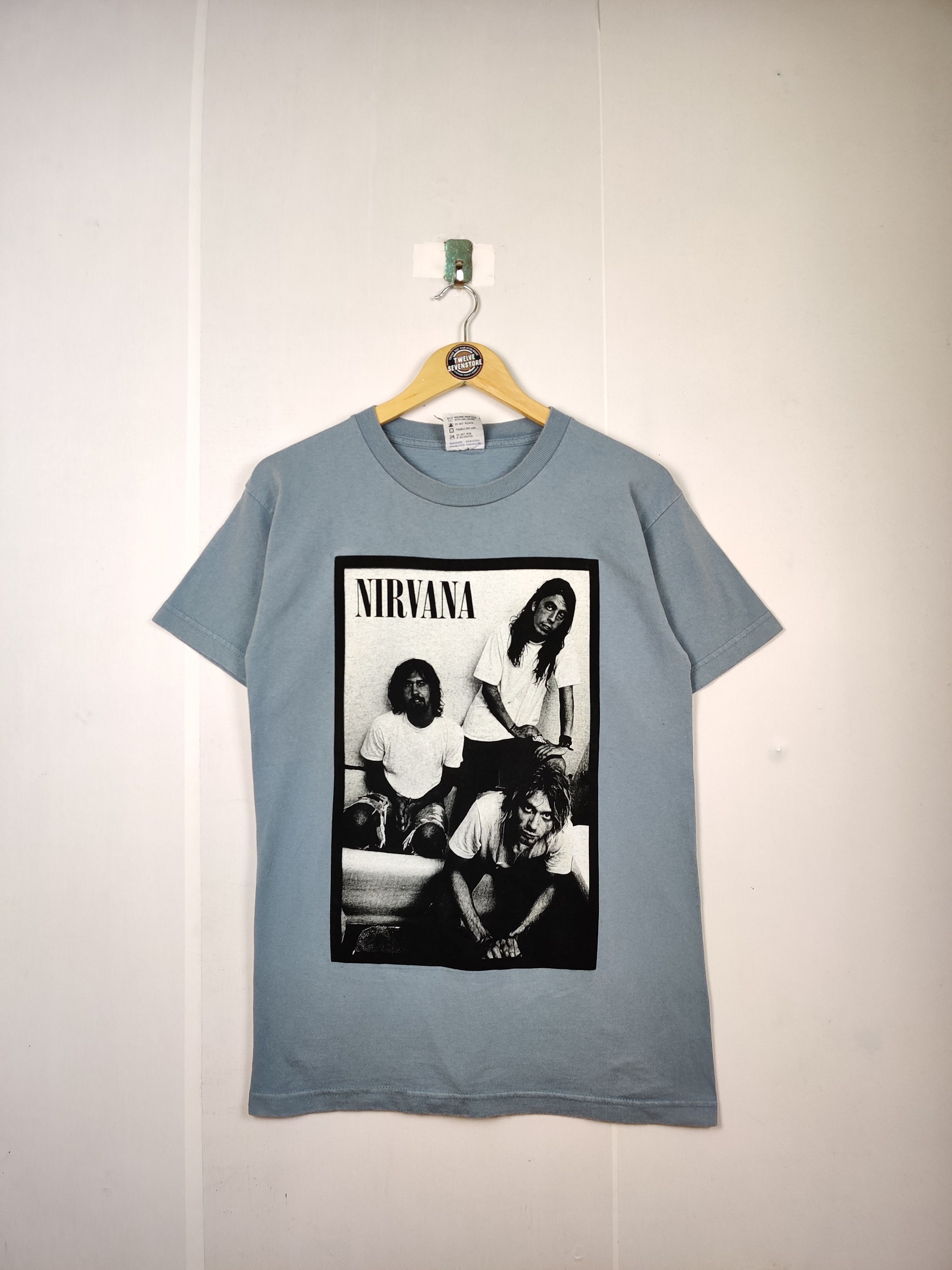 Band Tees Vintage Nirvana Bootleg Band Tee Tshirt Size US M / EU 48-50 / 2 - 1 Thumbnail