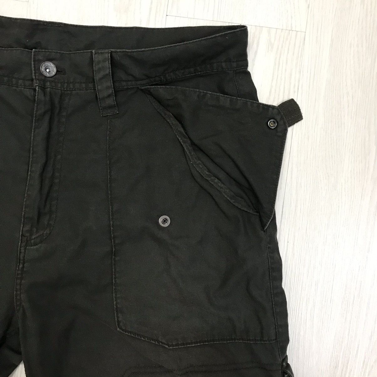 Japanese Brand × Seditionaries Vintage Pluvious Japan Cargo Pants Short Tactical Pants Size US 34 / EU 50 - 7 Thumbnail