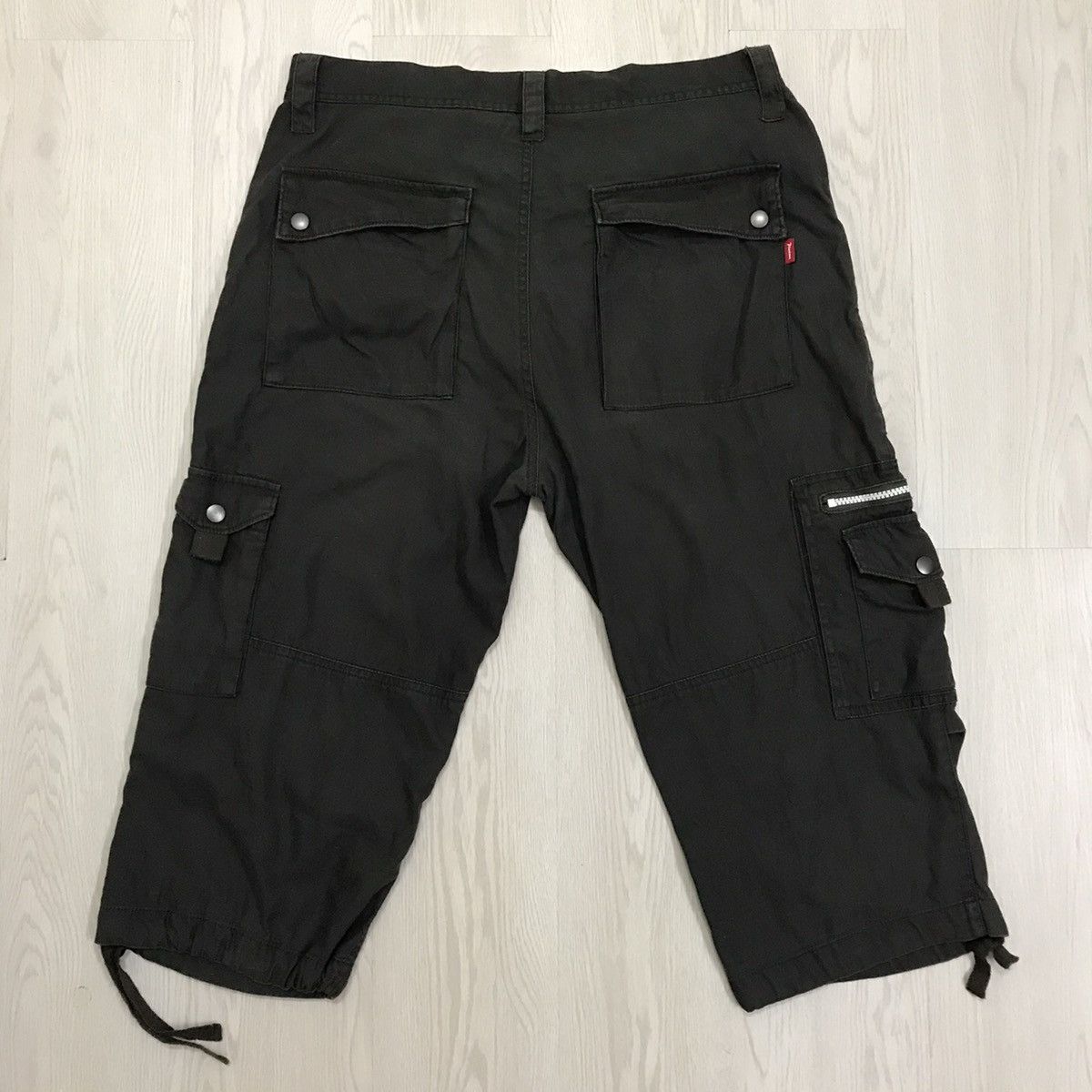 Japanese Brand × Seditionaries Vintage Pluvious Japan Cargo Pants Short Tactical Pants Size US 34 / EU 50 - 2 Thumbnail