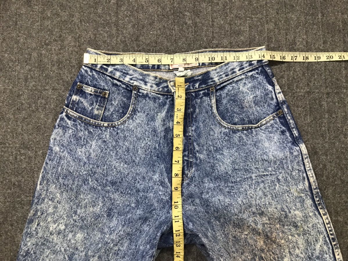 Guess × Vintage Vintage Guess Jeans Workwear Short Pants Zipper Style Size US 29 - 15 Thumbnail