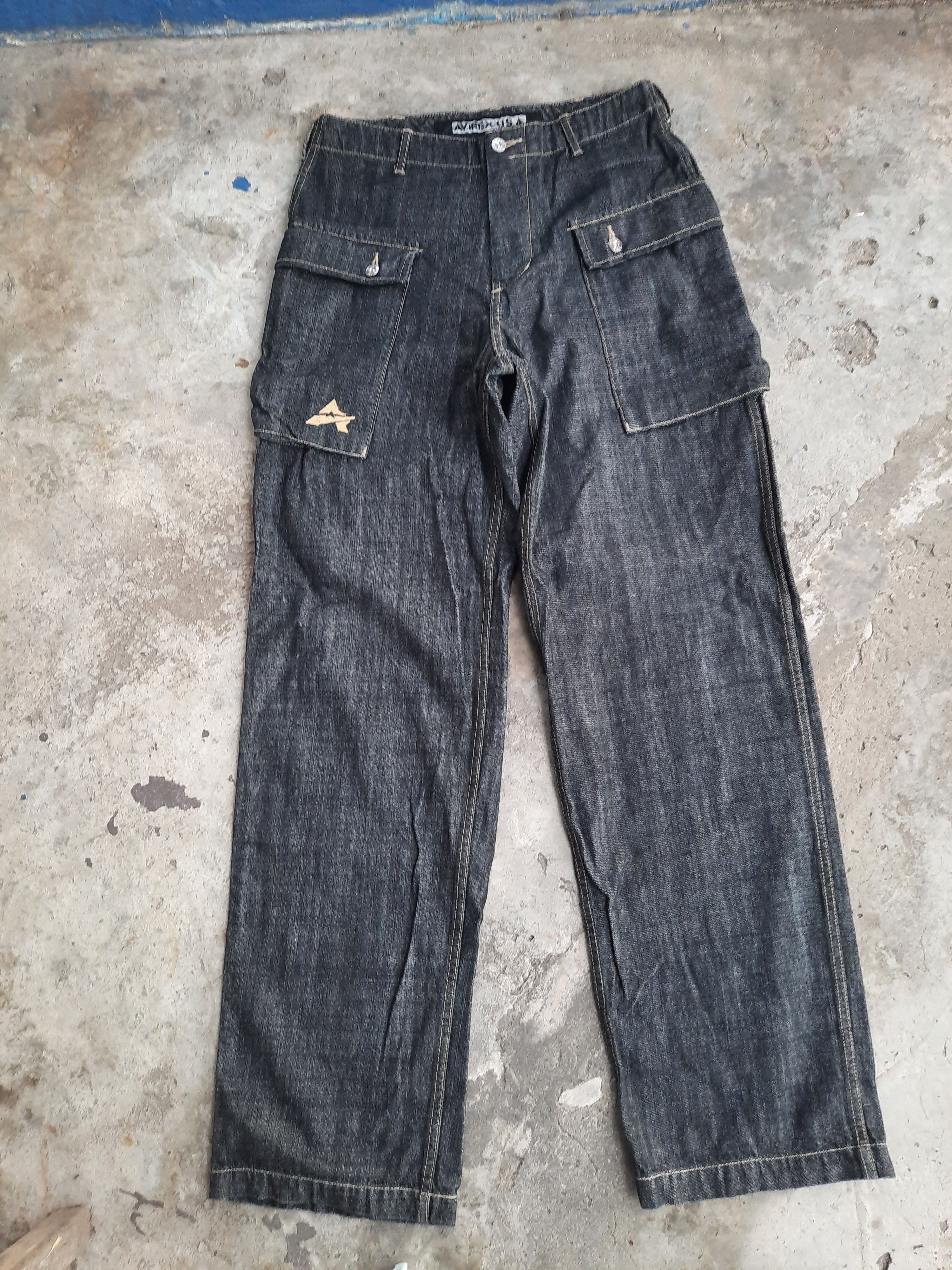 Avirex Avirex USA Big Pocket Back Jeans Size US 32 / EU 48 - 1 Thumbnail