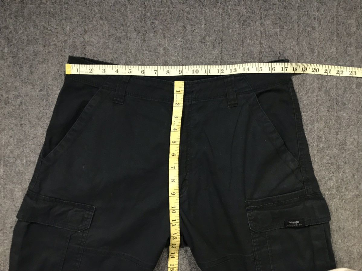 Vintage × Wrangler Vintage Short Pants Wrangler Multi Pocket Zipper Style Size US 35 - 14 Thumbnail