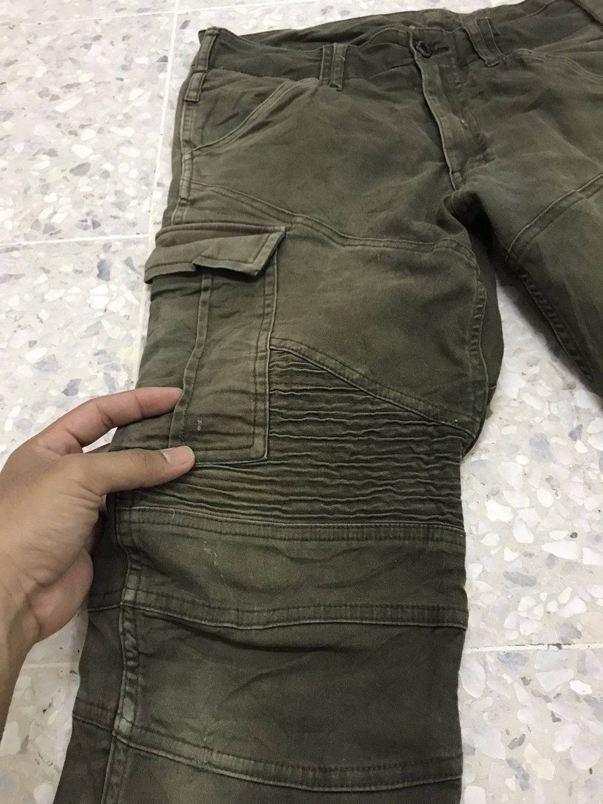 Japanese Brand Vintage Gladiator Distressed Cargo Pants Like Balmain Size US 32 / EU 48 - 3 Thumbnail