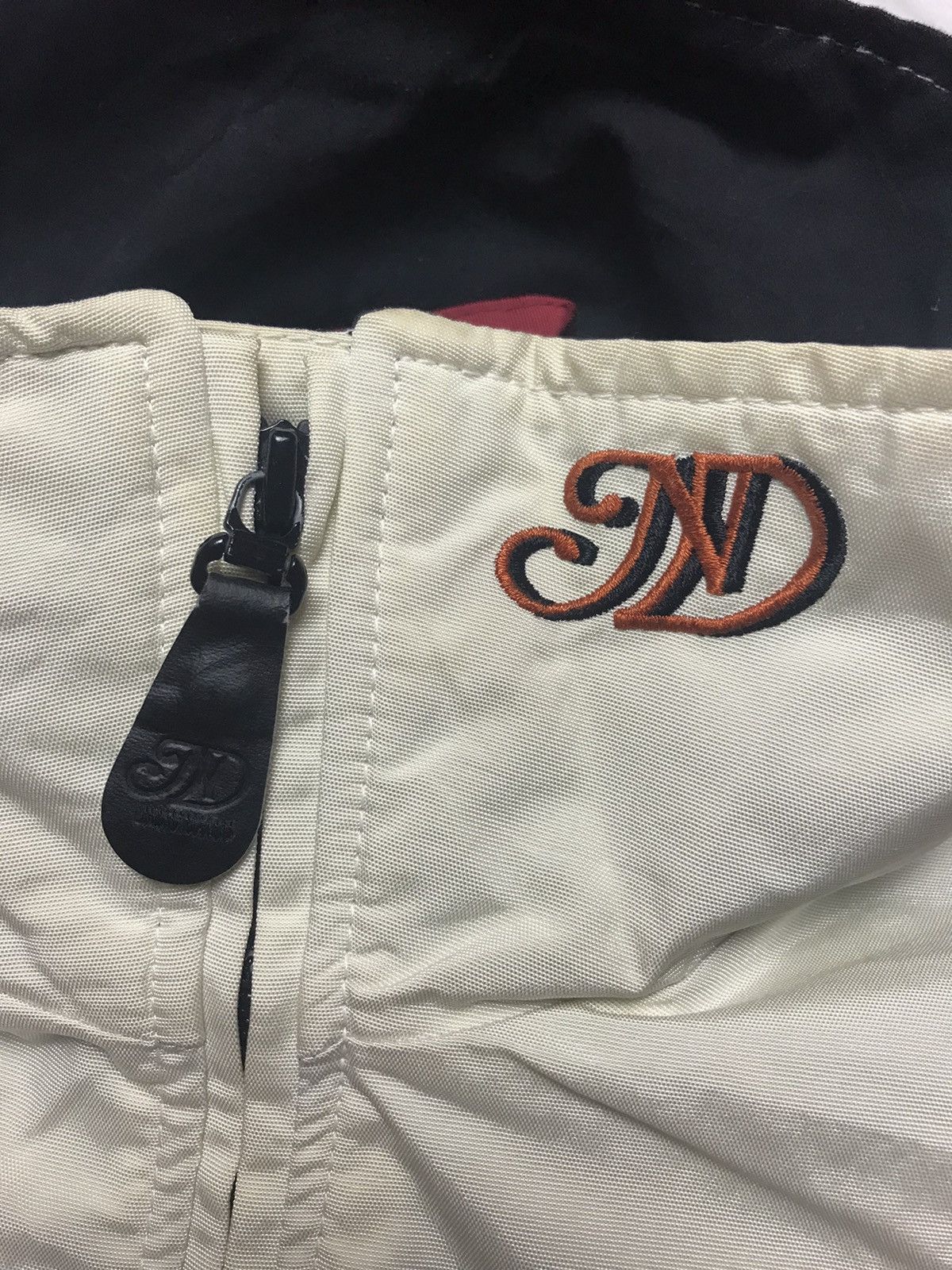 Japanese Brand Naked Snowboard Wear Gelanots Nylon Jacket Size US L / EU 52-54 / 3 - 4 Thumbnail
