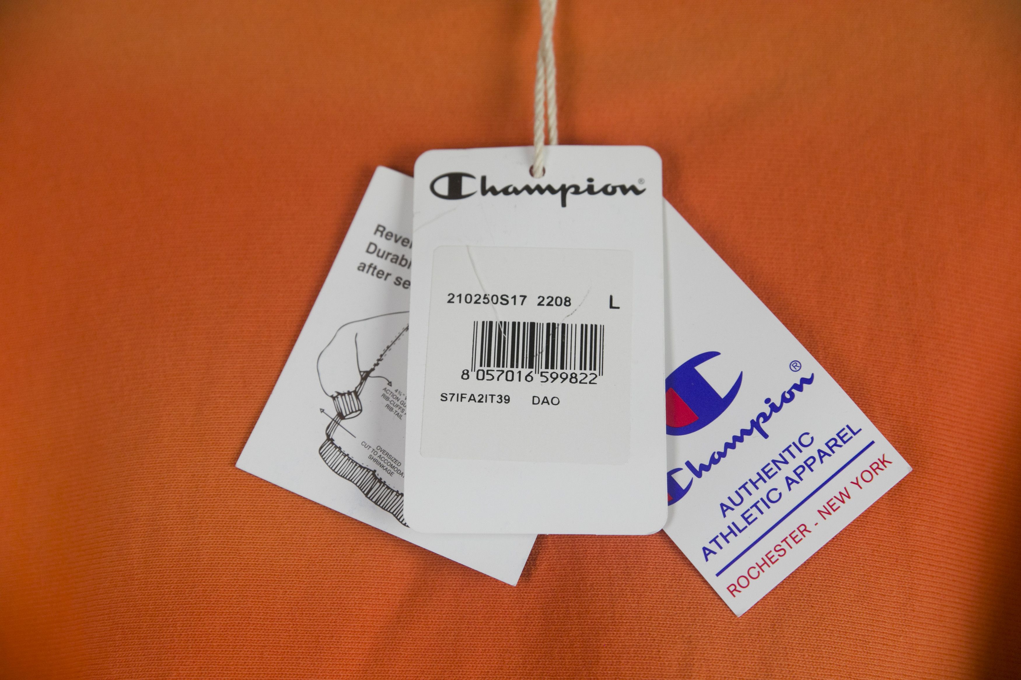 Champion NWT Champion Reverse Weave Garment Dyed Classic Sweatshirt Size US L / EU 52-54 / 3 - 7 Thumbnail