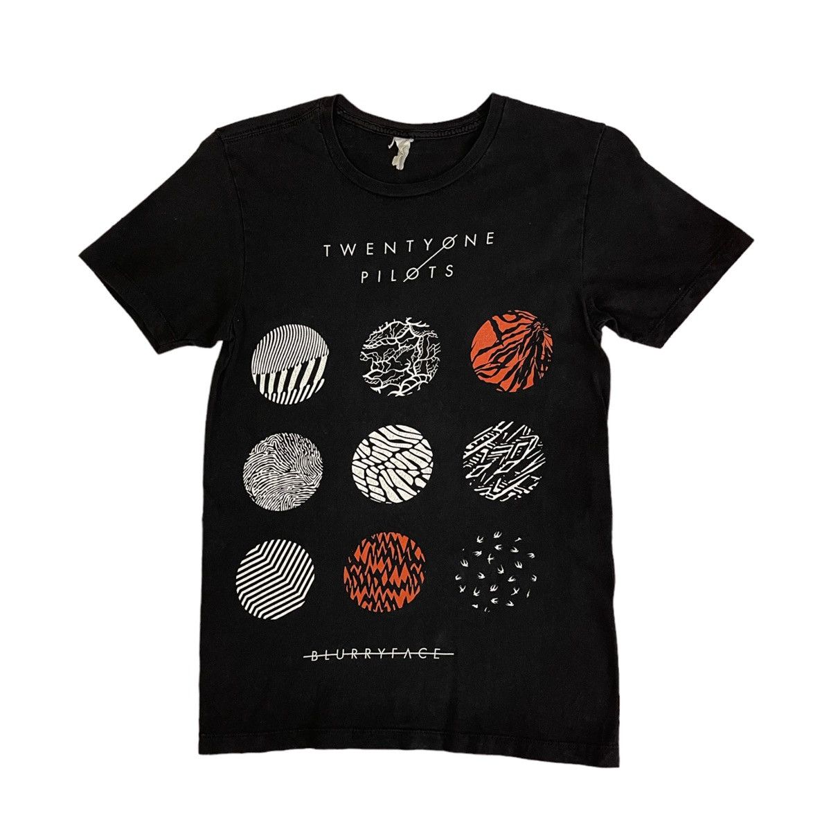 Band Tees Twenty One Pilots bandtees Size US S / EU 44-46 / 1 - 1 Thumbnail