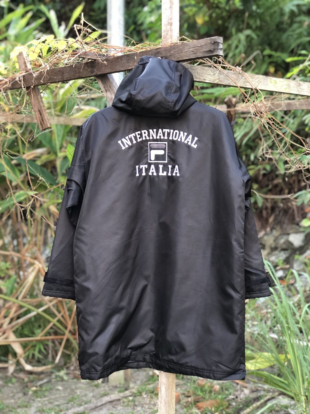Fila Vintage Fila Italian Coach Jacket Big Logo Embroidered Size US XL / EU 56 / 4 - 4 Thumbnail