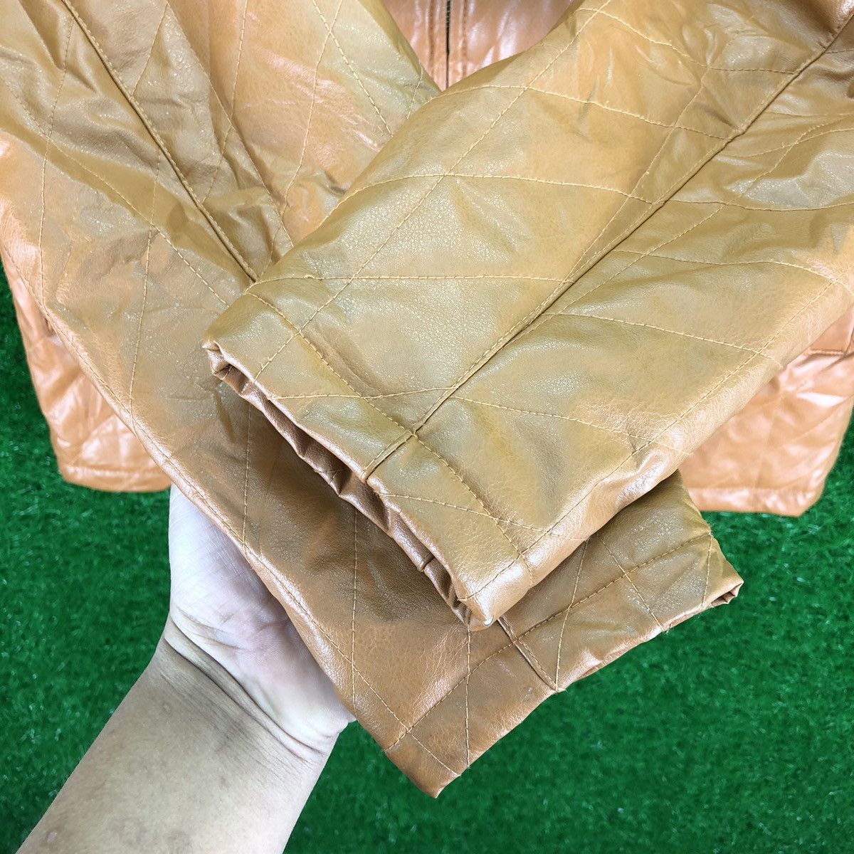 Vintage Vintage Quilted PU Leather by University of Oxford Size US M / EU 48-50 / 2 - 9 Thumbnail