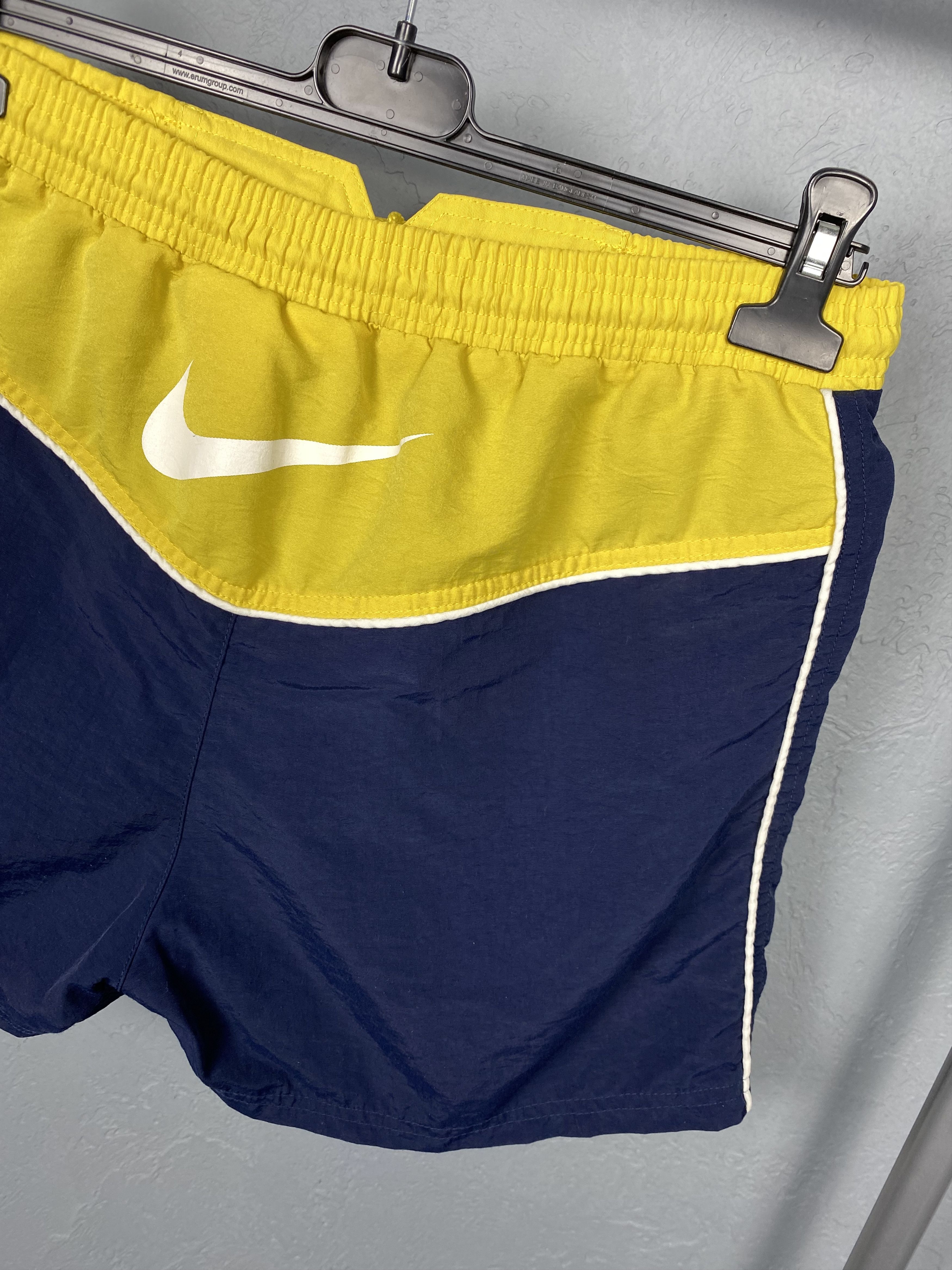 Nike Nike 90s Vintage Nylon Mens Shorts Y2K Big Logo Swoosh Size US 28 / EU 44 - 2 Thumbnail