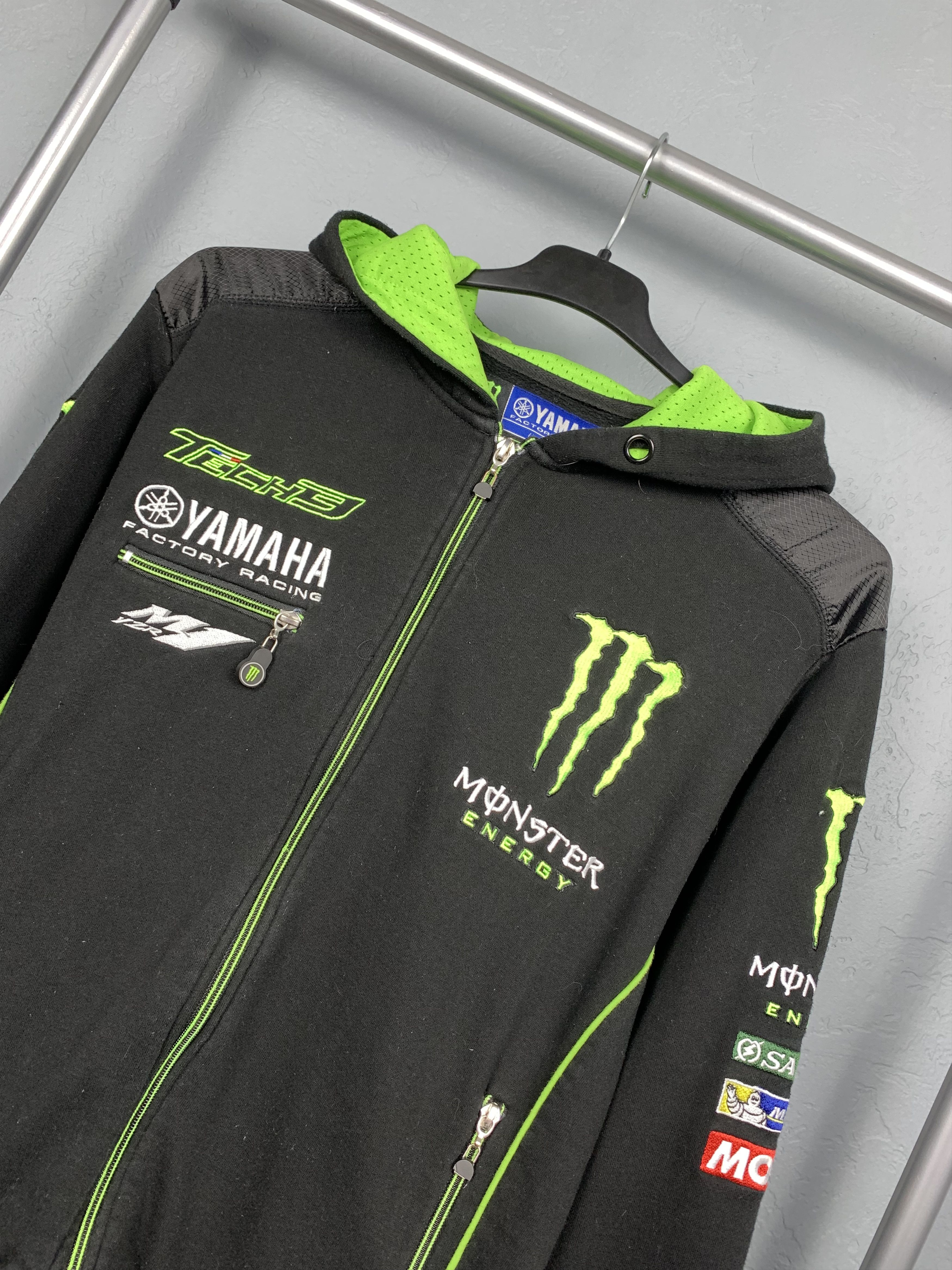 Yamaha Yamaha Racing Team Monster Energie Vintage Mens Zip Hoodie Size US XS / EU 42 / 0 - 2 Thumbnail