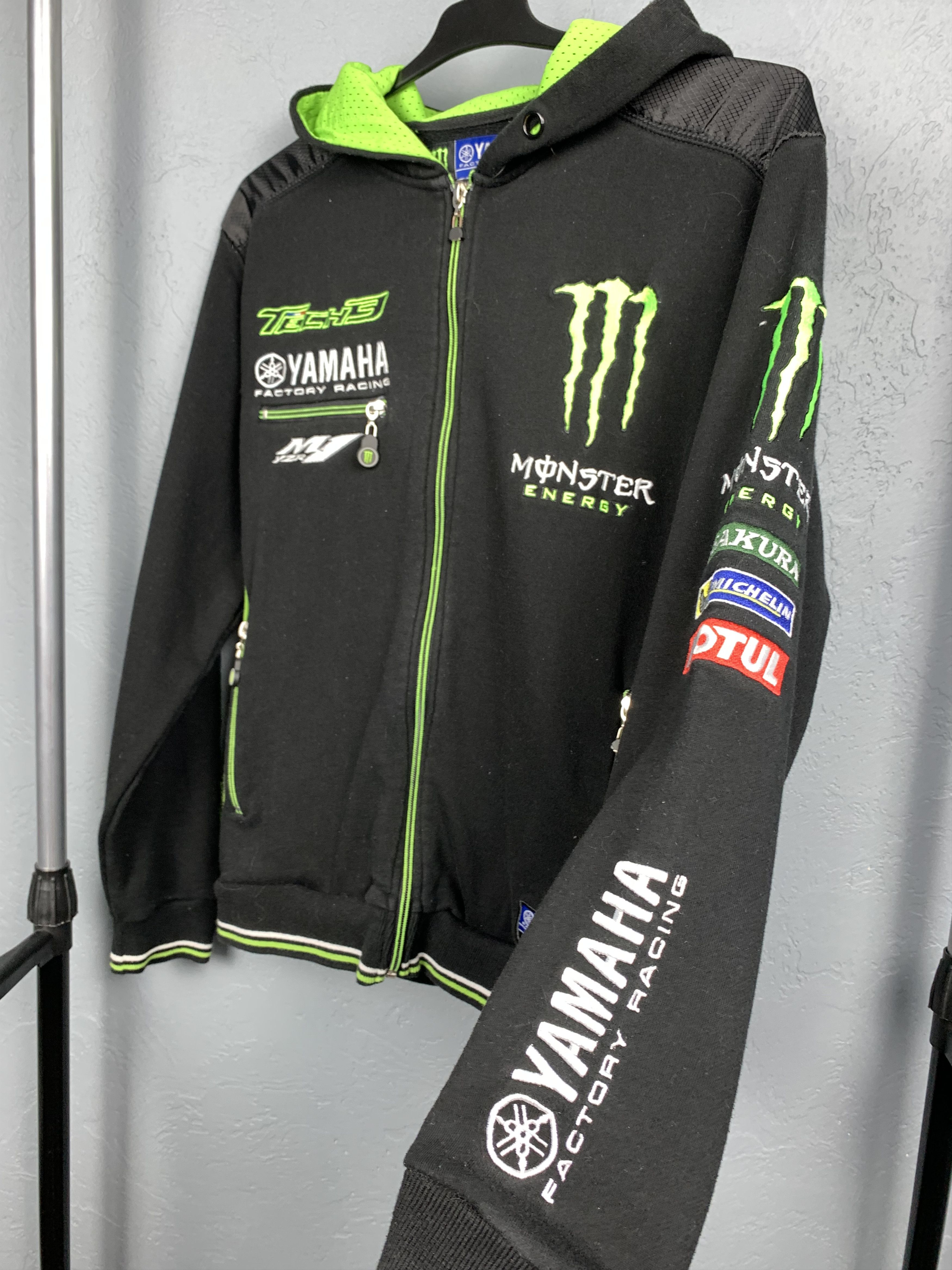 Yamaha Yamaha Racing Team Monster Energie Vintage Mens Zip Hoodie Size US XS / EU 42 / 0 - 3 Thumbnail