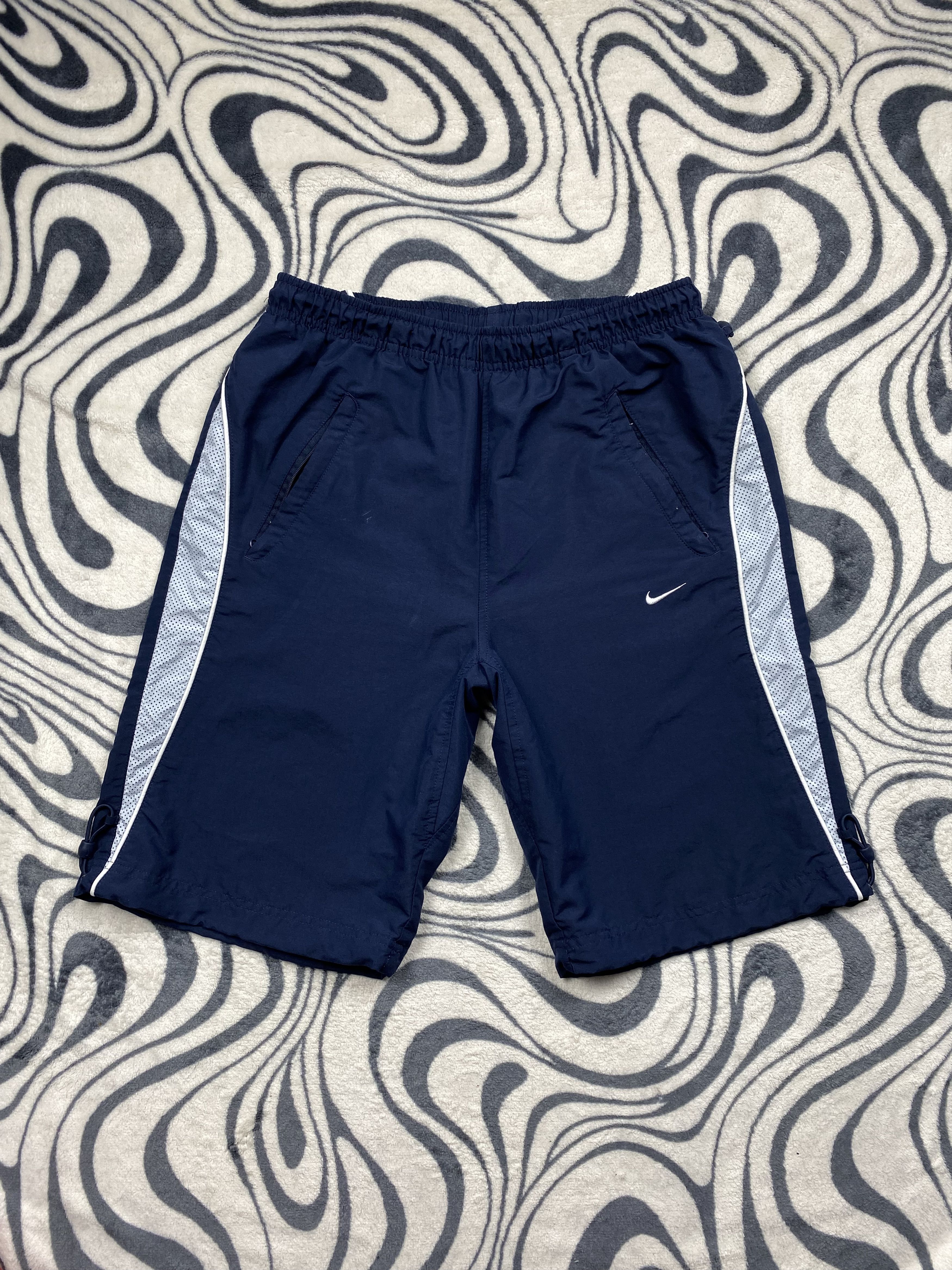 Nike × Vintage Vintage Nike Mens Nylon Shorts Y2K Size US 32 / EU 48 - 1 Thumbnail