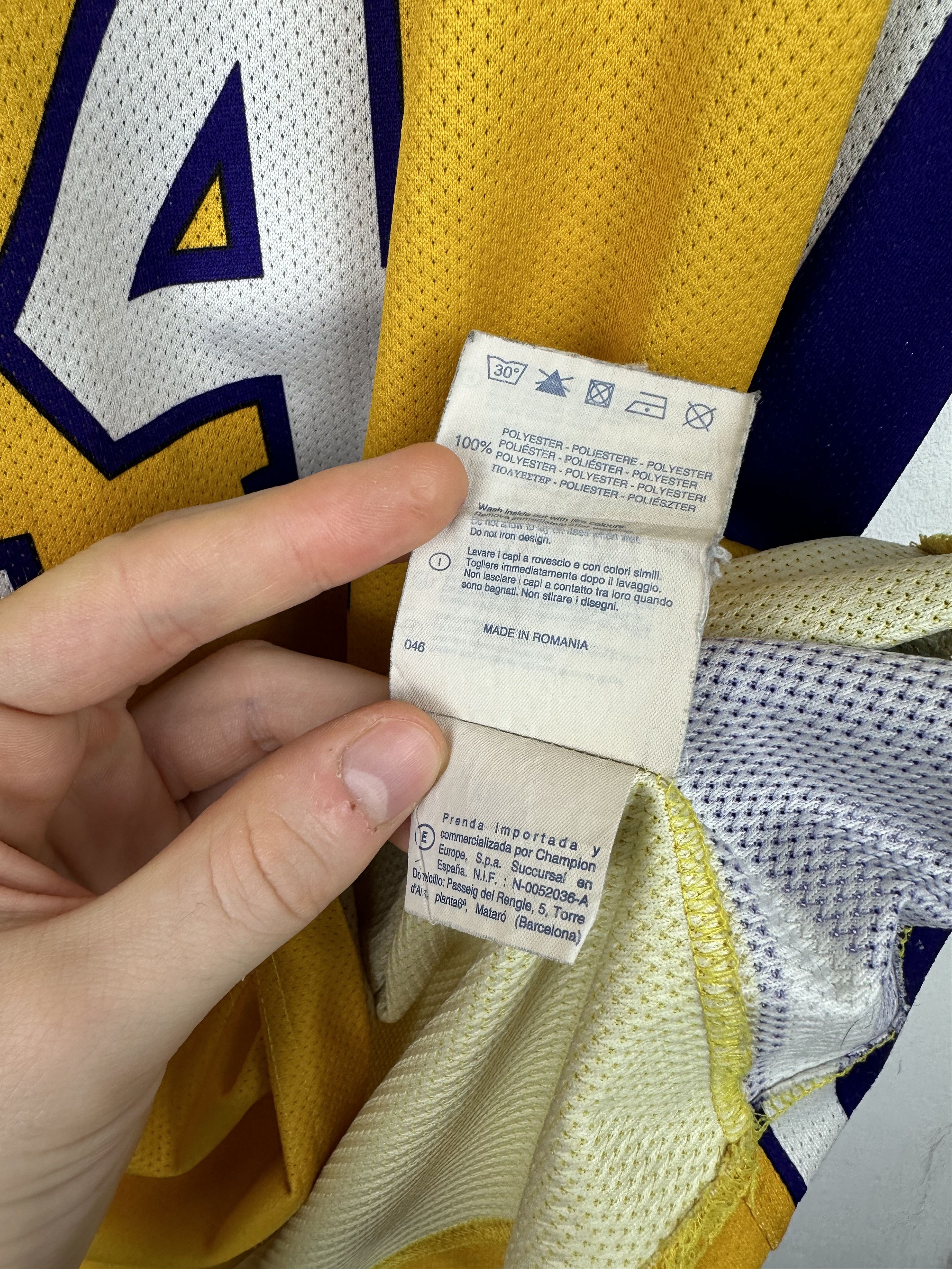 Champion Vintage Kobe Bryant Los Angeles Lakers Jersey Tee Mamba Size US L / EU 52-54 / 3 - 11 Thumbnail