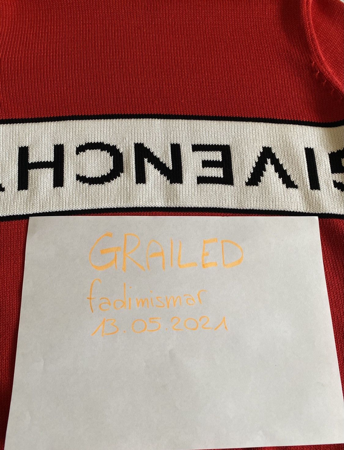 Givenchy Givenchy Upside-Down Logo Sweater Size US S / EU 44-46 / 1 - 6 Thumbnail