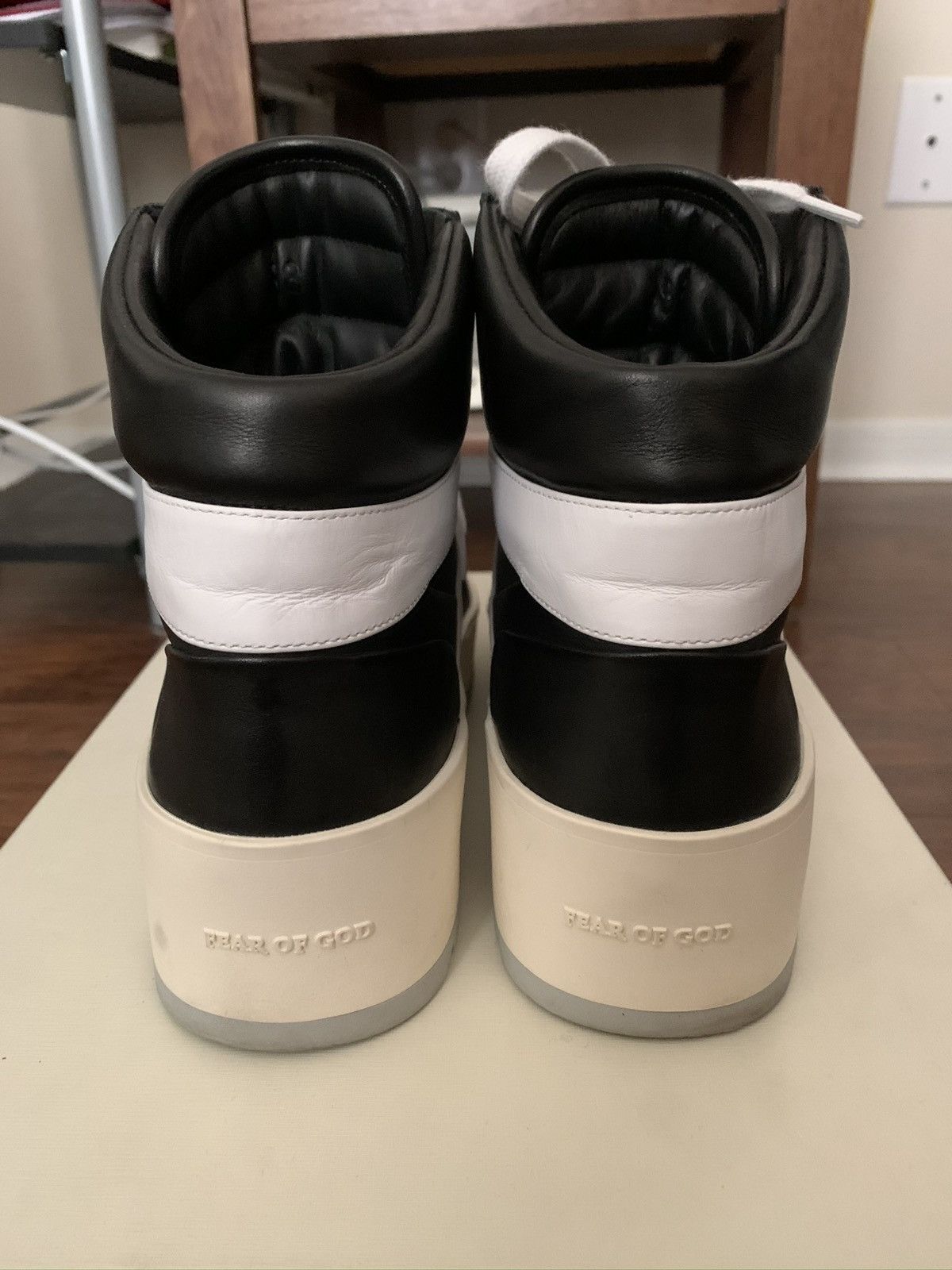Fear of God Fear of God Basketball Sneaker Size EU 38 Size US 7 / EU 40 - 2 Thumbnail