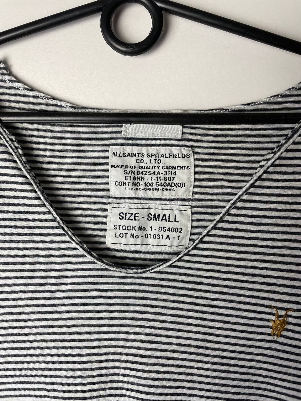 Allsaints Allsaints luxury vintage t-shirts size S Size US S / EU 44-46 / 1 - 3 Thumbnail