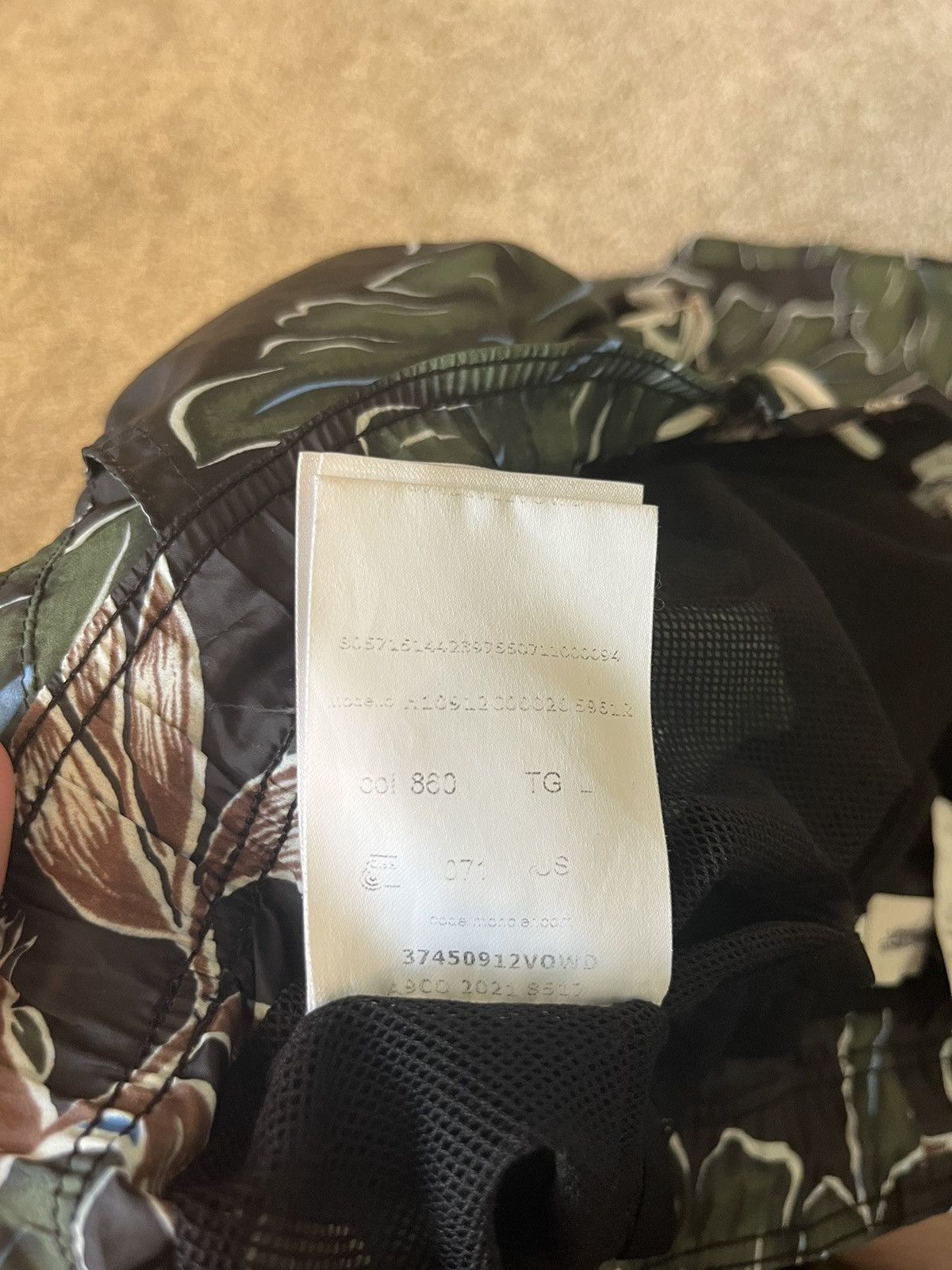 Moncler Moncler Leaf Print Swim Trunks Size US 36 / EU 52 - 8 Thumbnail