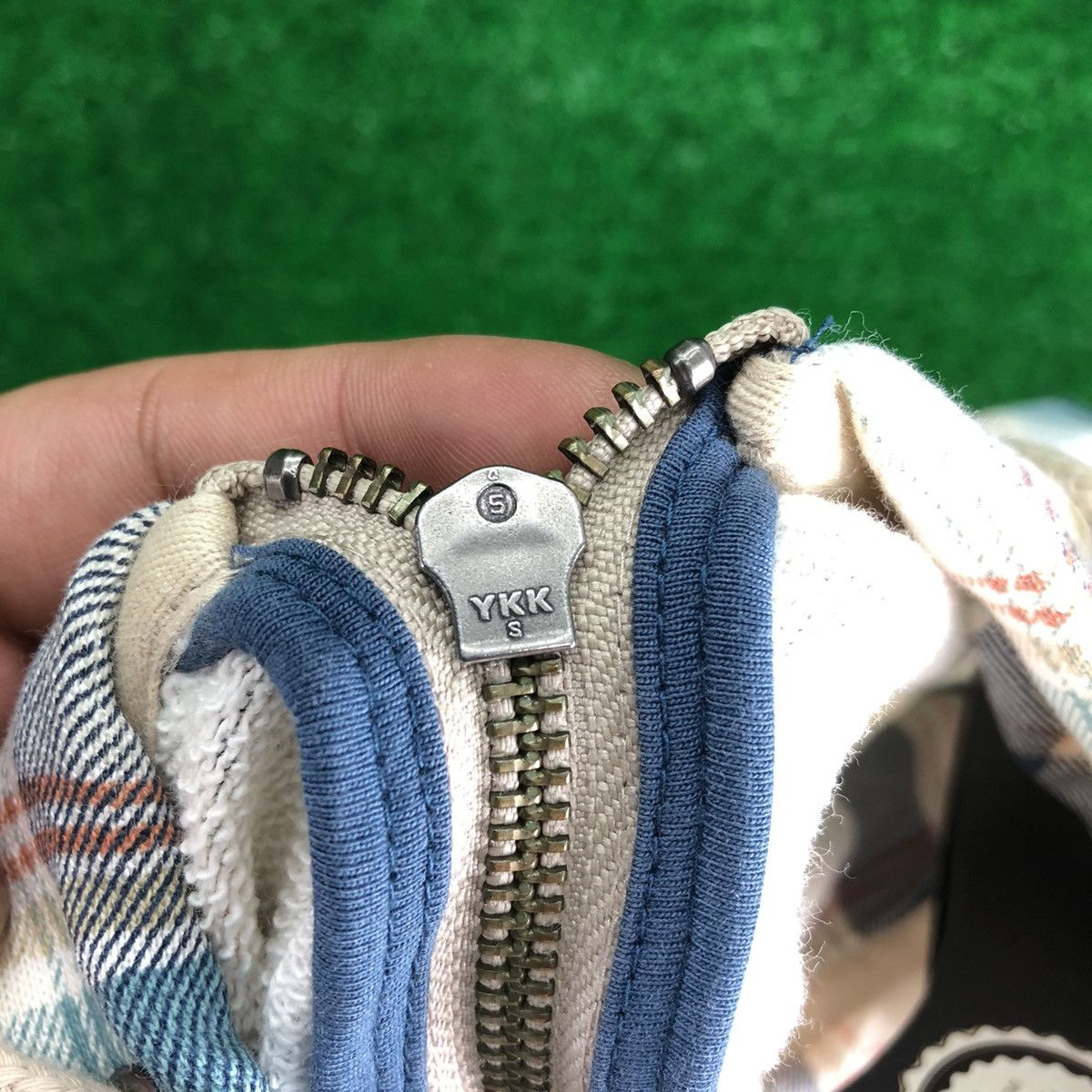 Japanese Brand × Uniqlo Uniqlo Zipper Sweater Hoodie Checkered Size US XS / EU 42 / 0 - 12 Thumbnail