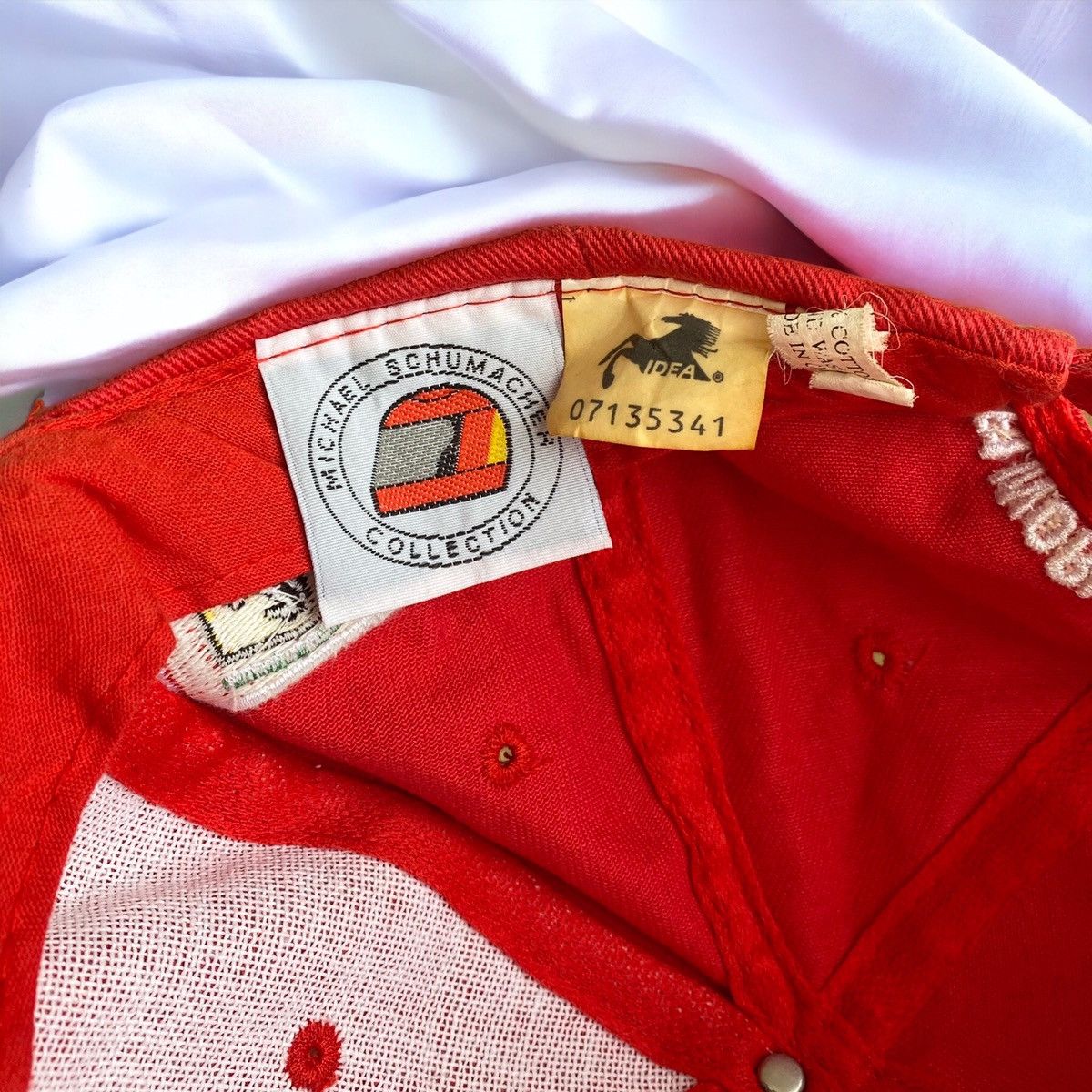 Vintage Vintage Ferrari F1 World Champion Michael Schumacher Cap Hat Size ONE SIZE - 6 Thumbnail