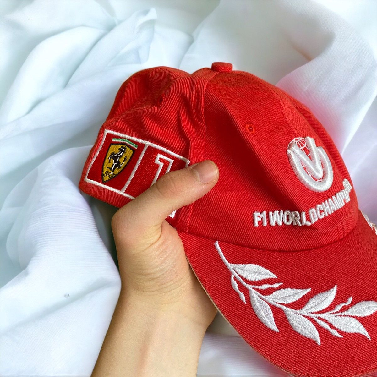 Vintage Vintage Ferrari F1 World Champion Michael Schumacher Cap Hat Size ONE SIZE - 8 Thumbnail