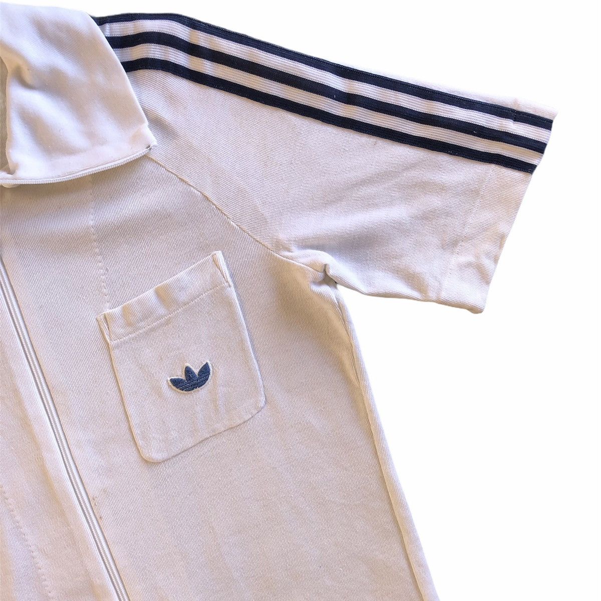 Adidas Vintage 90's Adidas Trefoil Single Pocket Collar Shirt Zip Size US S / EU 44-46 / 1 - 2 Thumbnail
