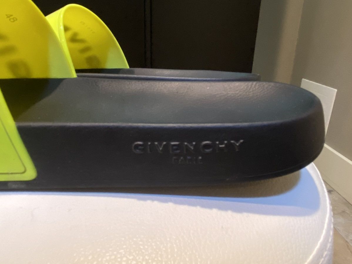 Givenchy Givenchy Slides/Sandals with original dust bags (2) Size US 15 / EU 48 - 4 Thumbnail