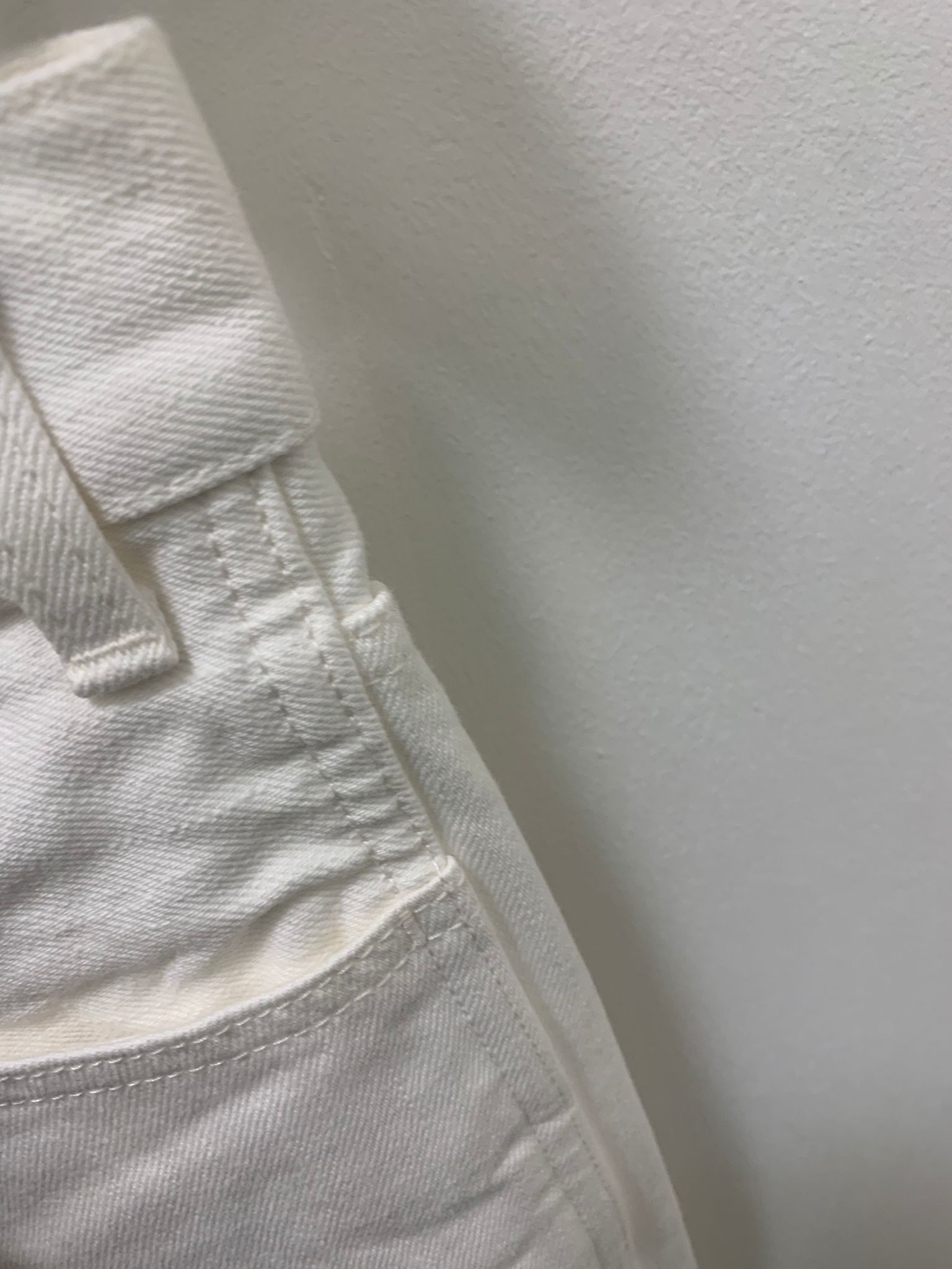 Celine Jeans Slim Taile Basse in White Size US 27 - 5 Thumbnail