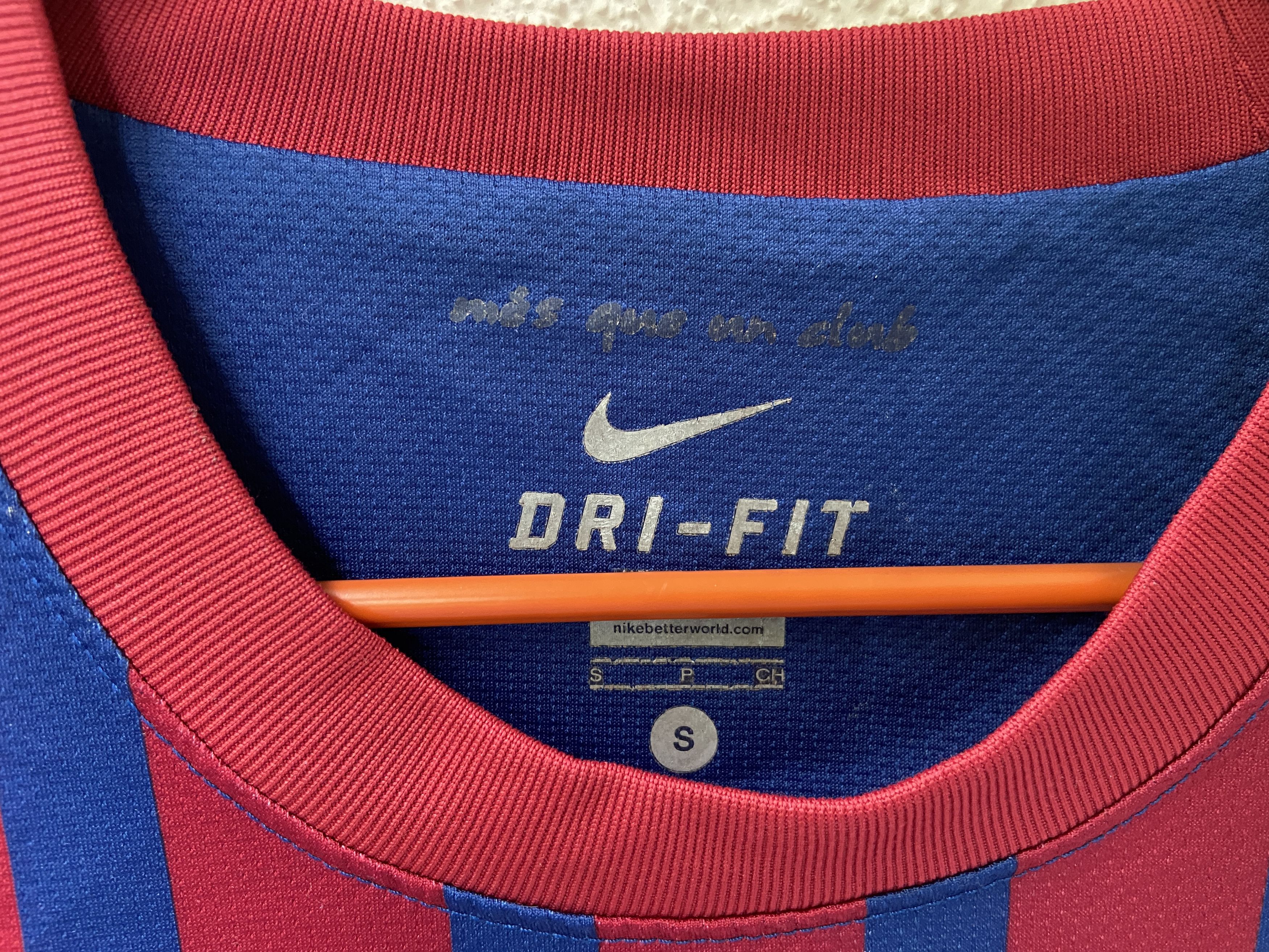 Other 2012/2013 Barcelona Jersey Size US S / EU 44-46 / 1 - 4 Thumbnail